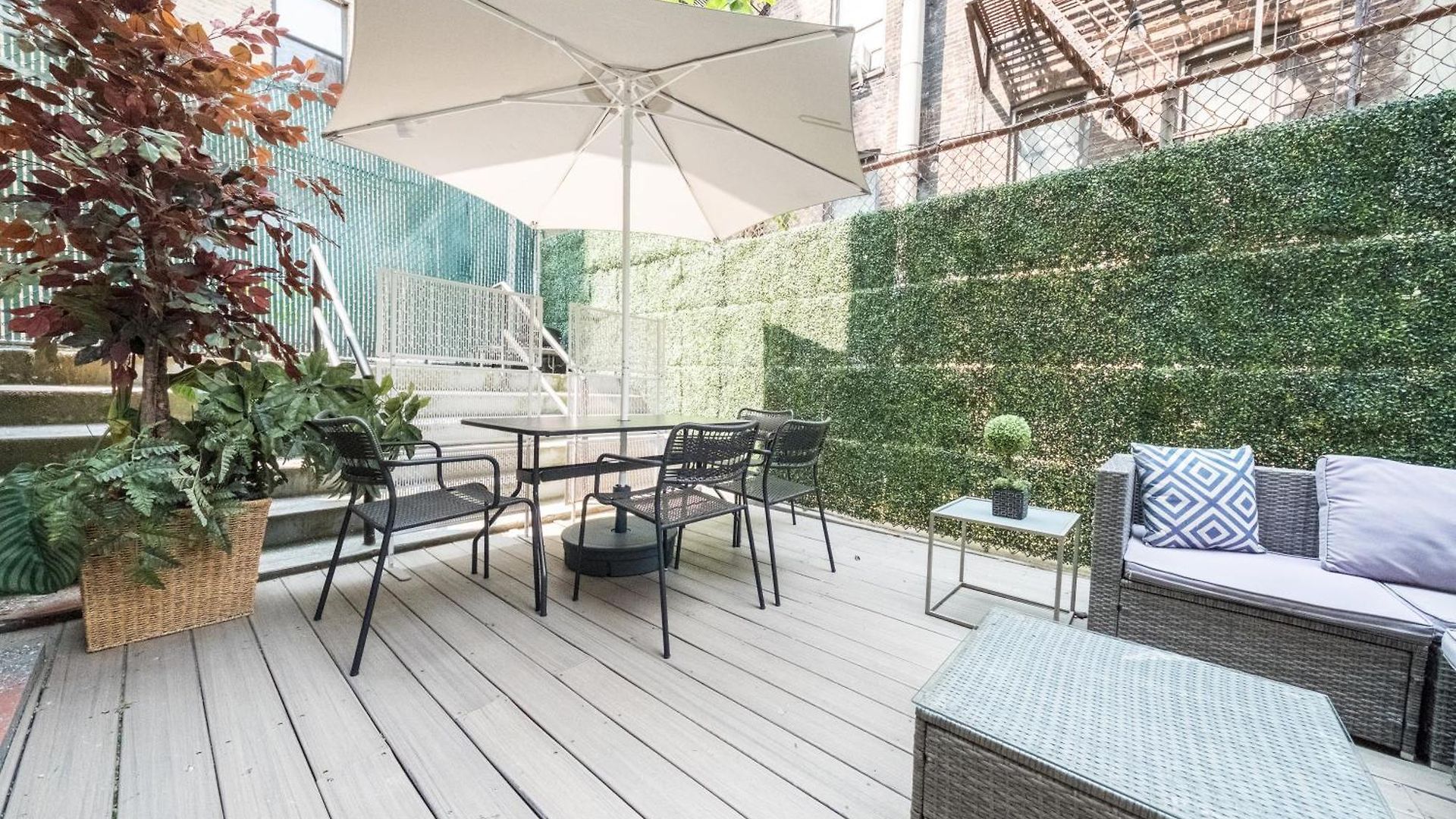 Apartment Spacious 4br 2ba With Private Outdoor Space Uws
