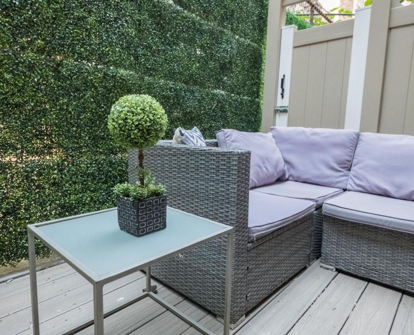 Spacious 4br 2ba With Private Outdoor Space Uws