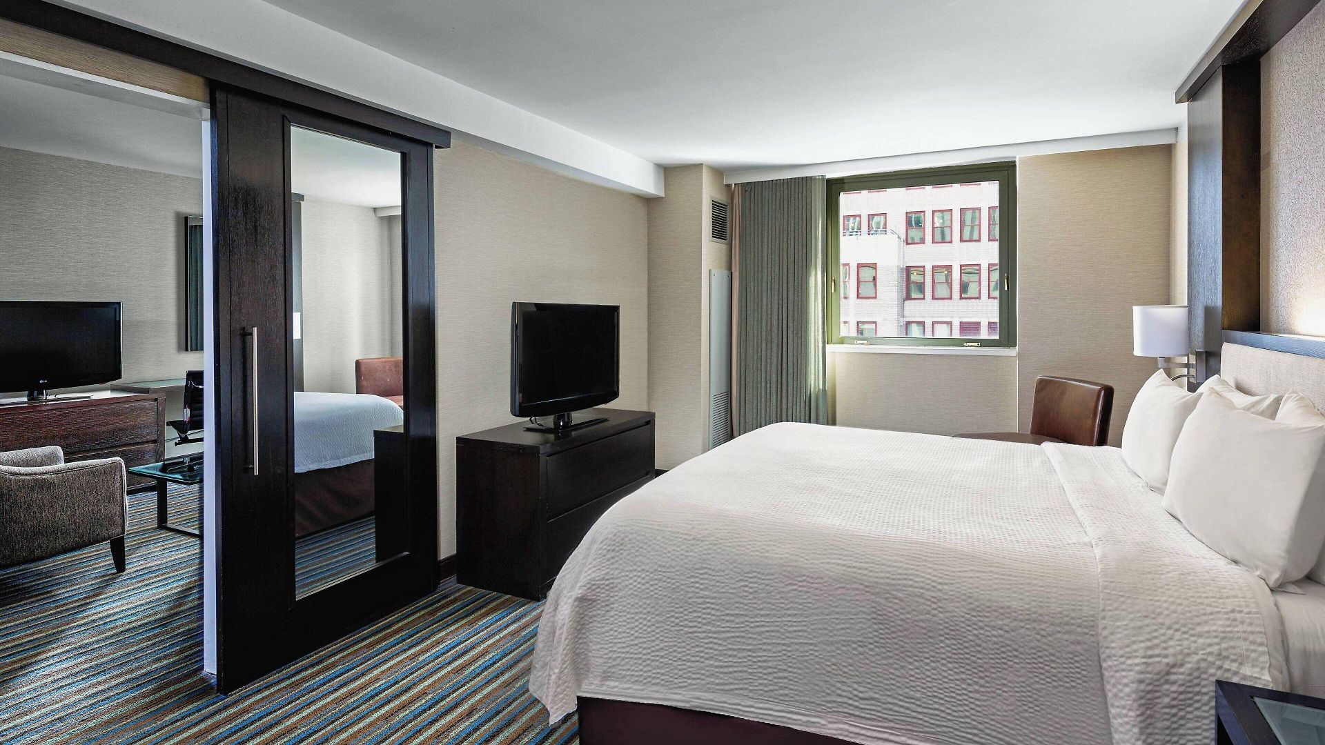 Courtyard Manhattan/times Square Hotel New York