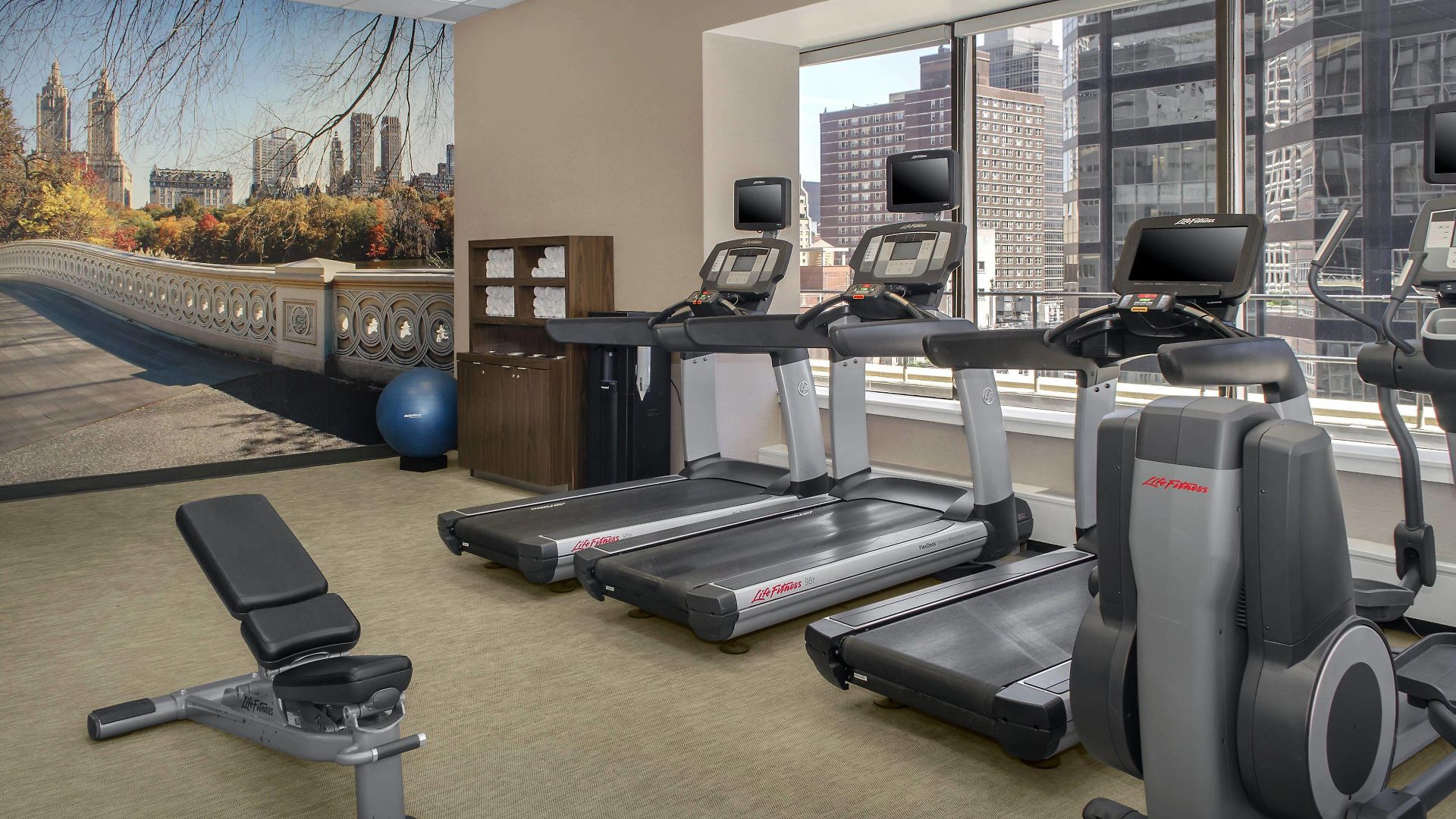 Hotel Courtyard Manhattan/midtown East 4*