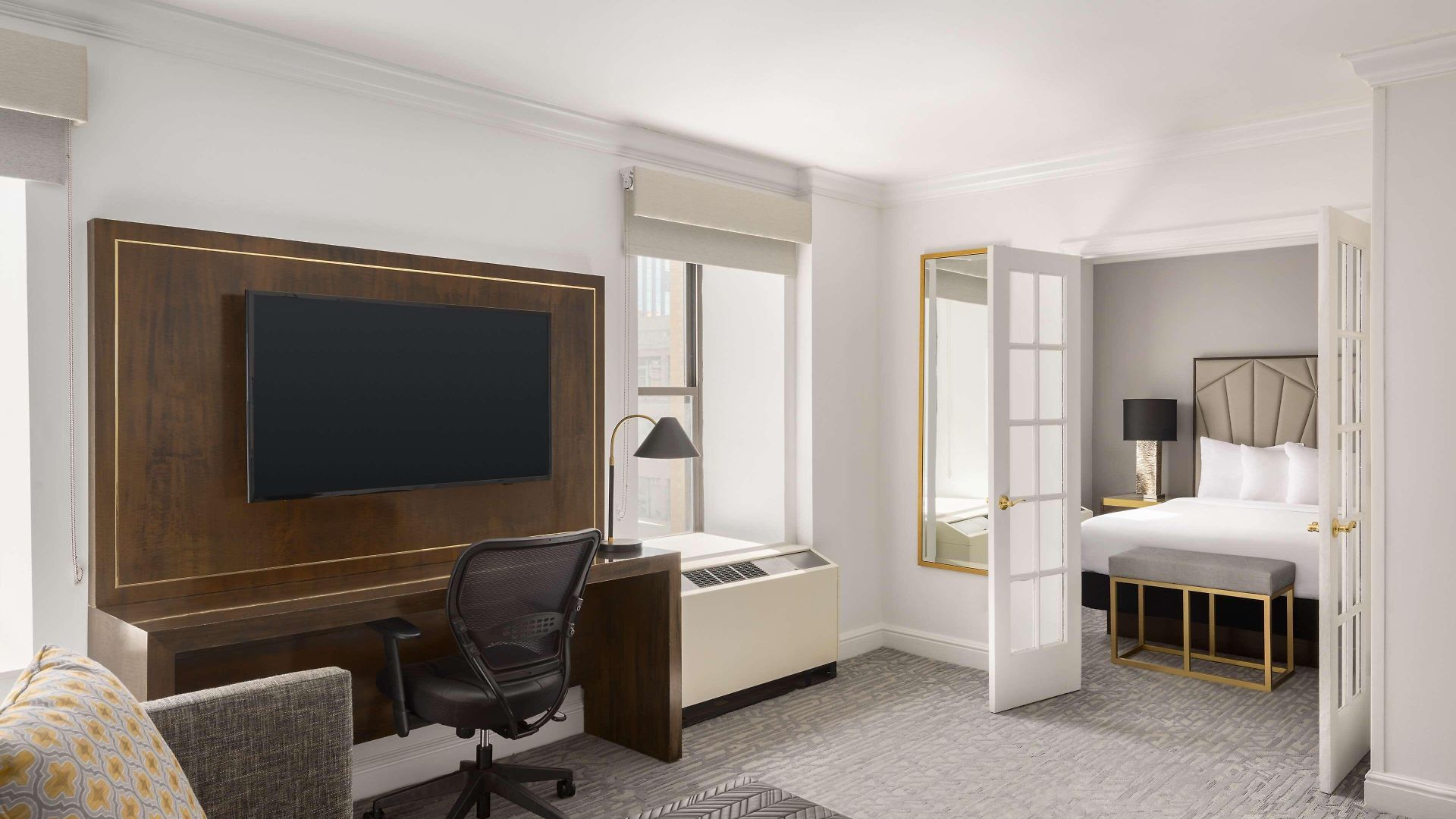 Martinique On Broadway, Curio Collection By Hilton Hotel New York