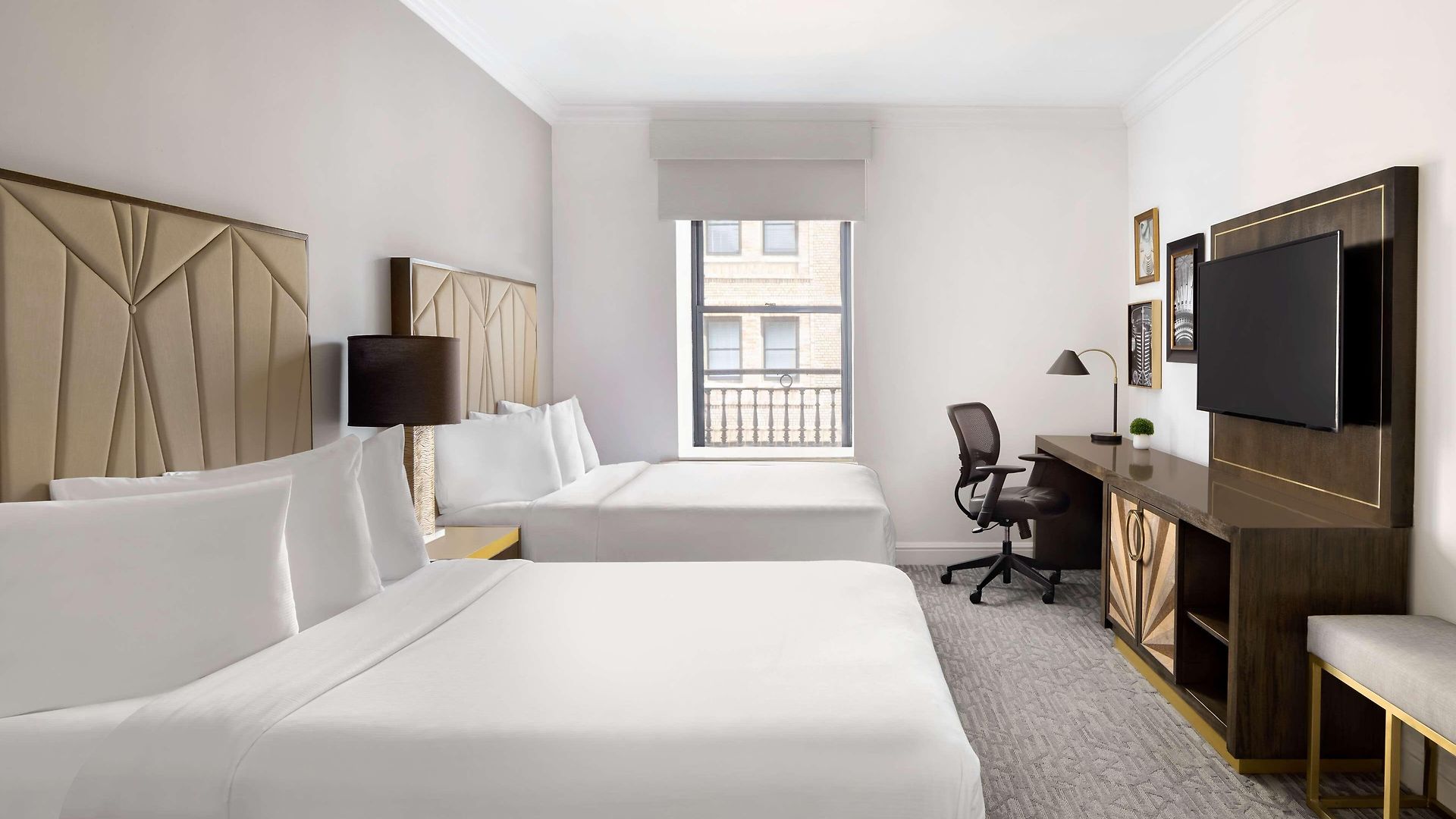 Hotel Martinique On Broadway, Curio Collection By Hilton New York