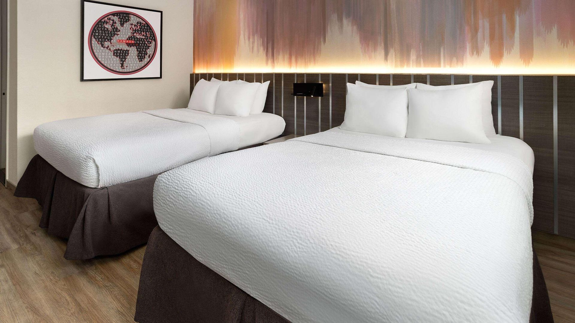 Ramada By Wyndham Bronx Hotel 3*