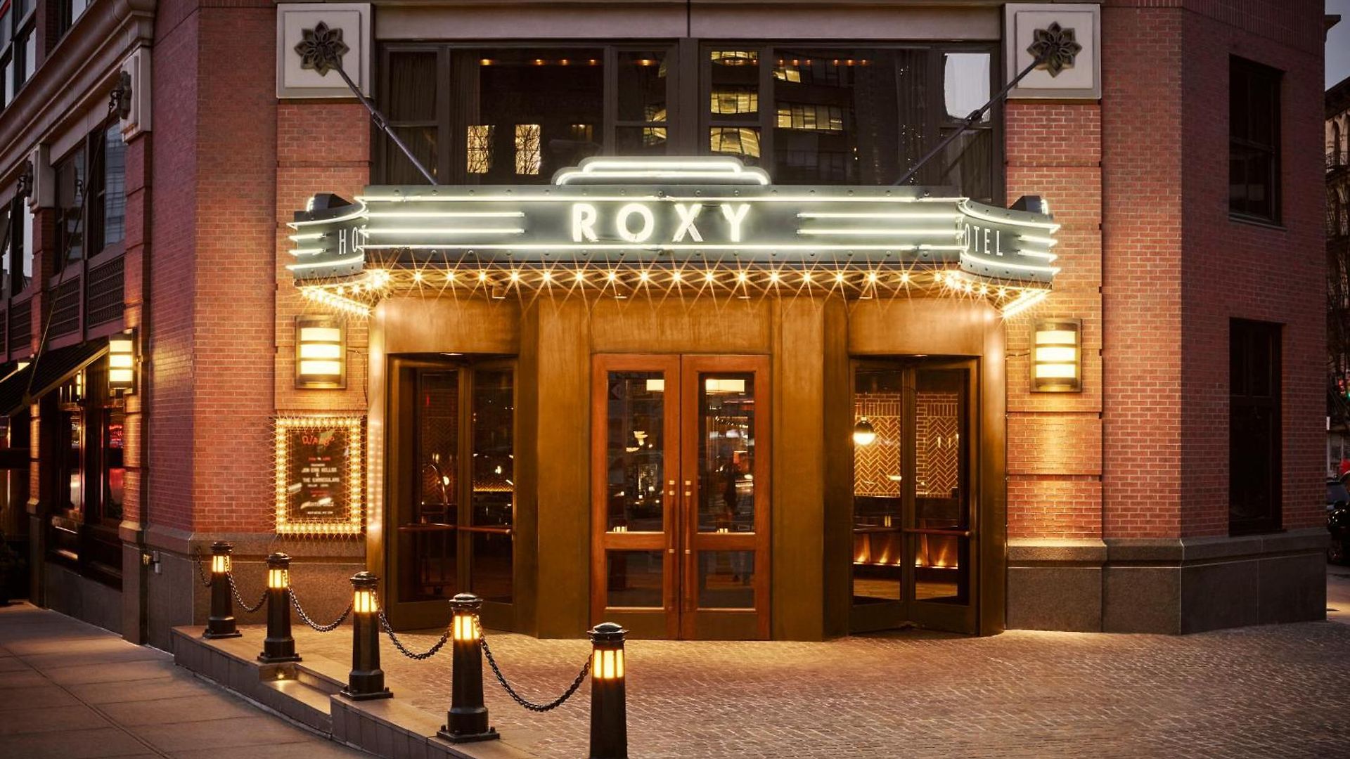 Hotel Roxy 4*