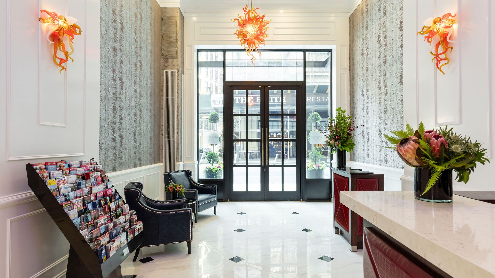 Broadway Plaza 4*
