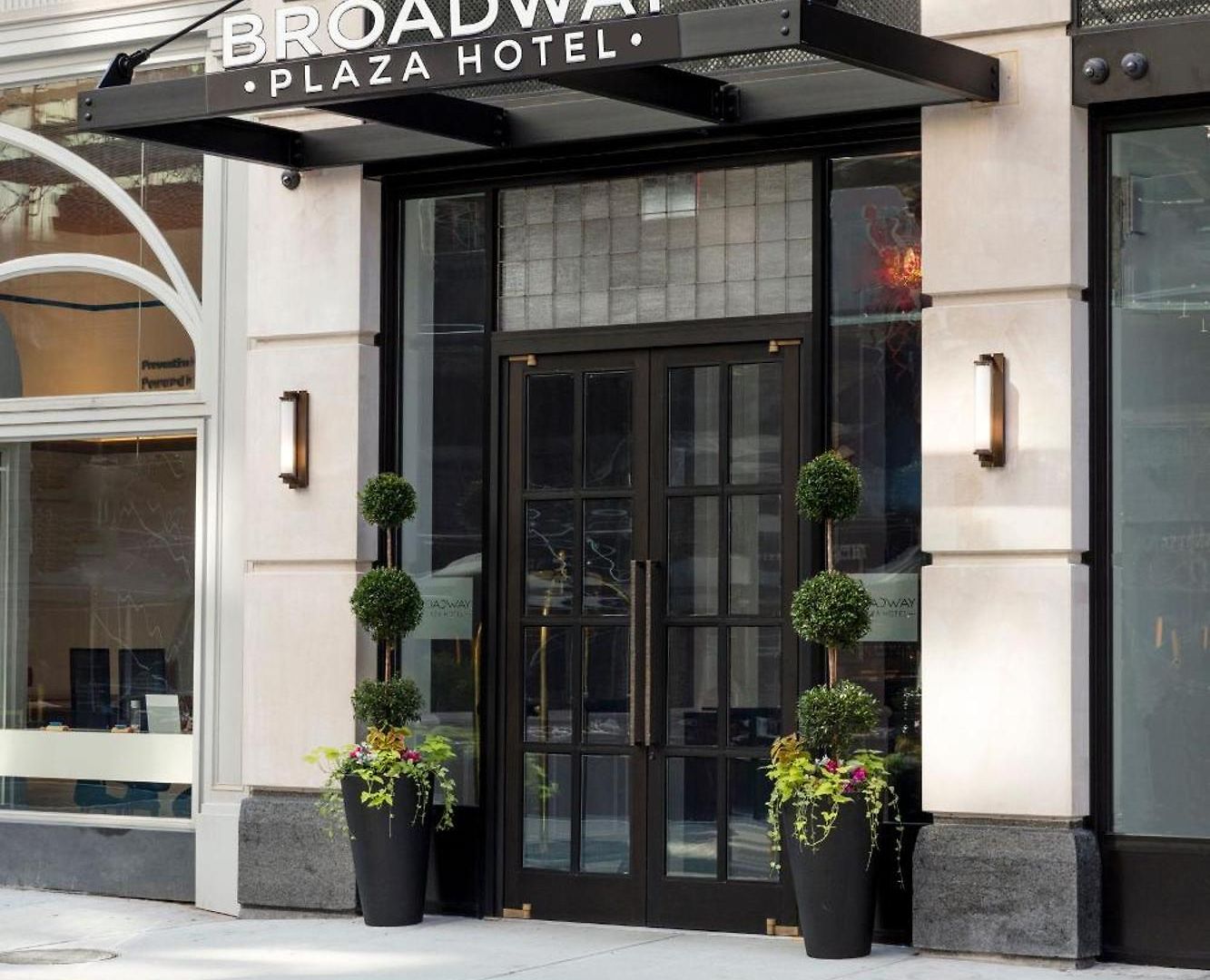 Broadway Plaza New York