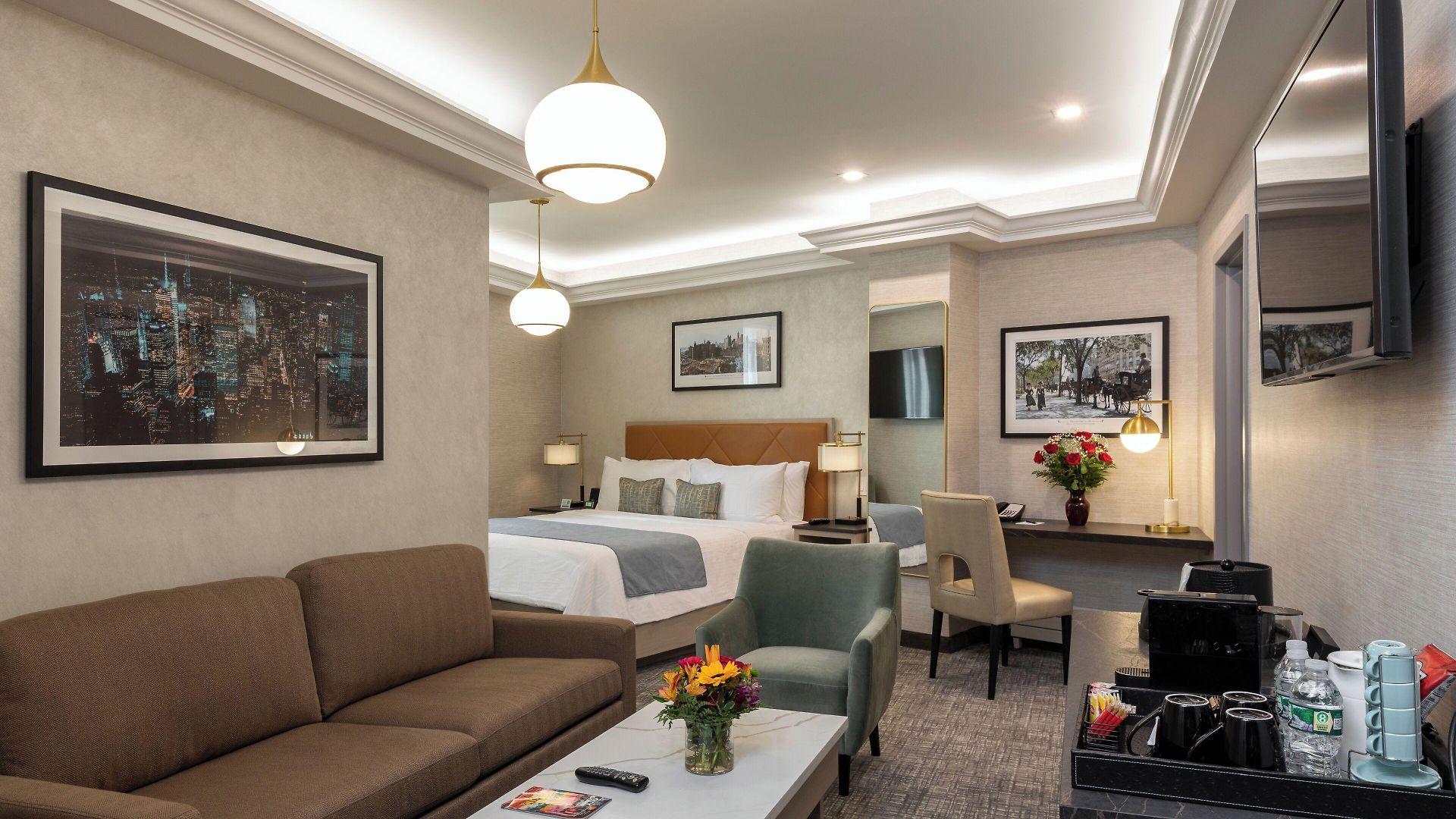 Hotel Broadway Plaza 4*