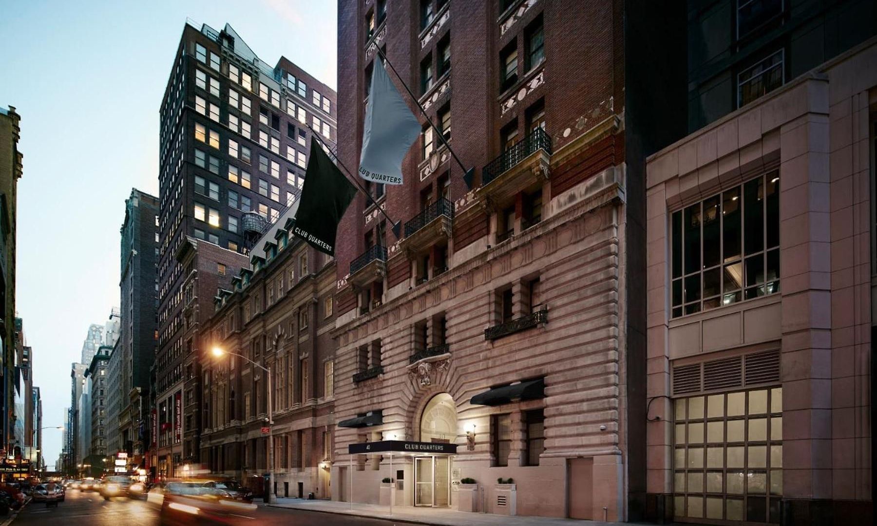Hotel Newly Renovated At Club Quarters Times Square, 4*
