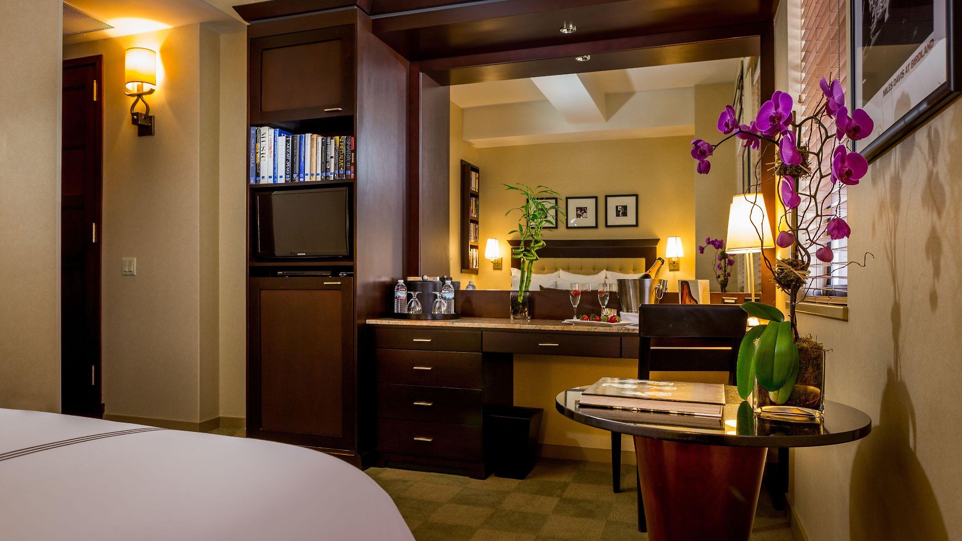 Hotel Library By Library Collection New York