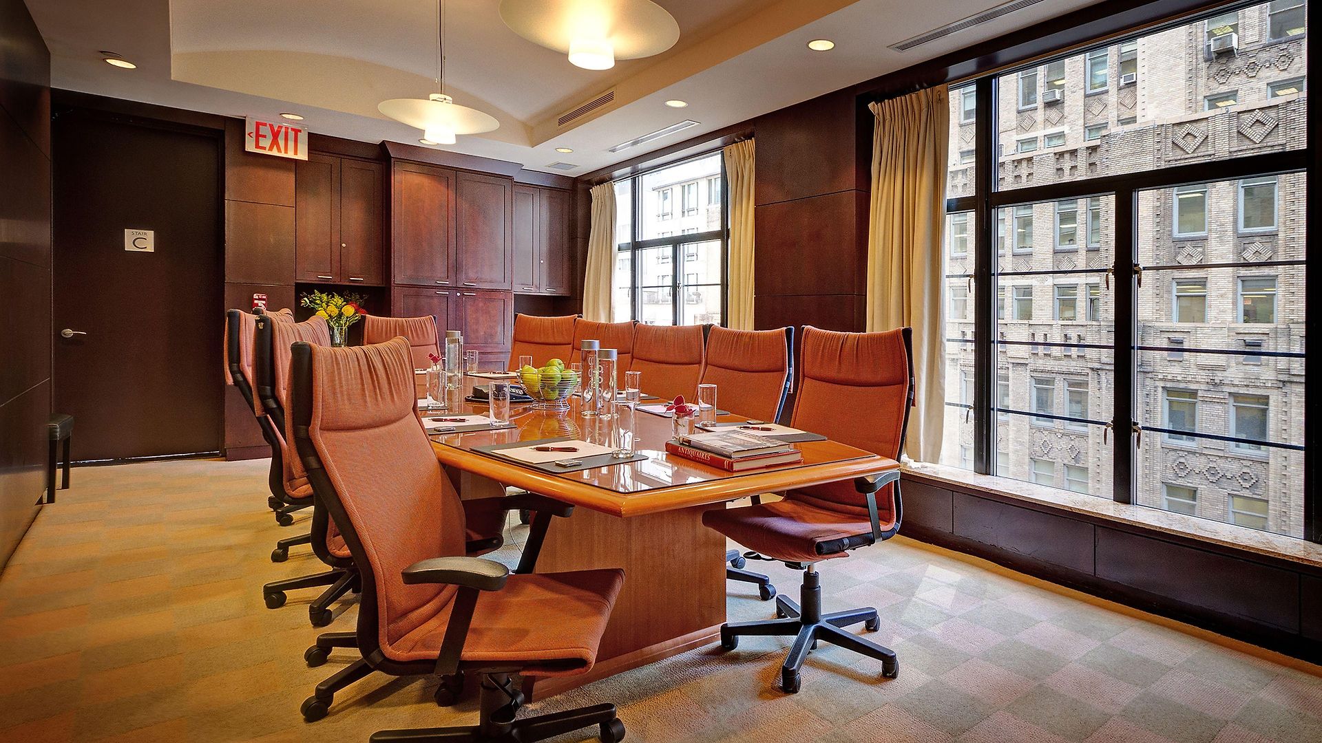 Hotel Library By Library Collection 4*