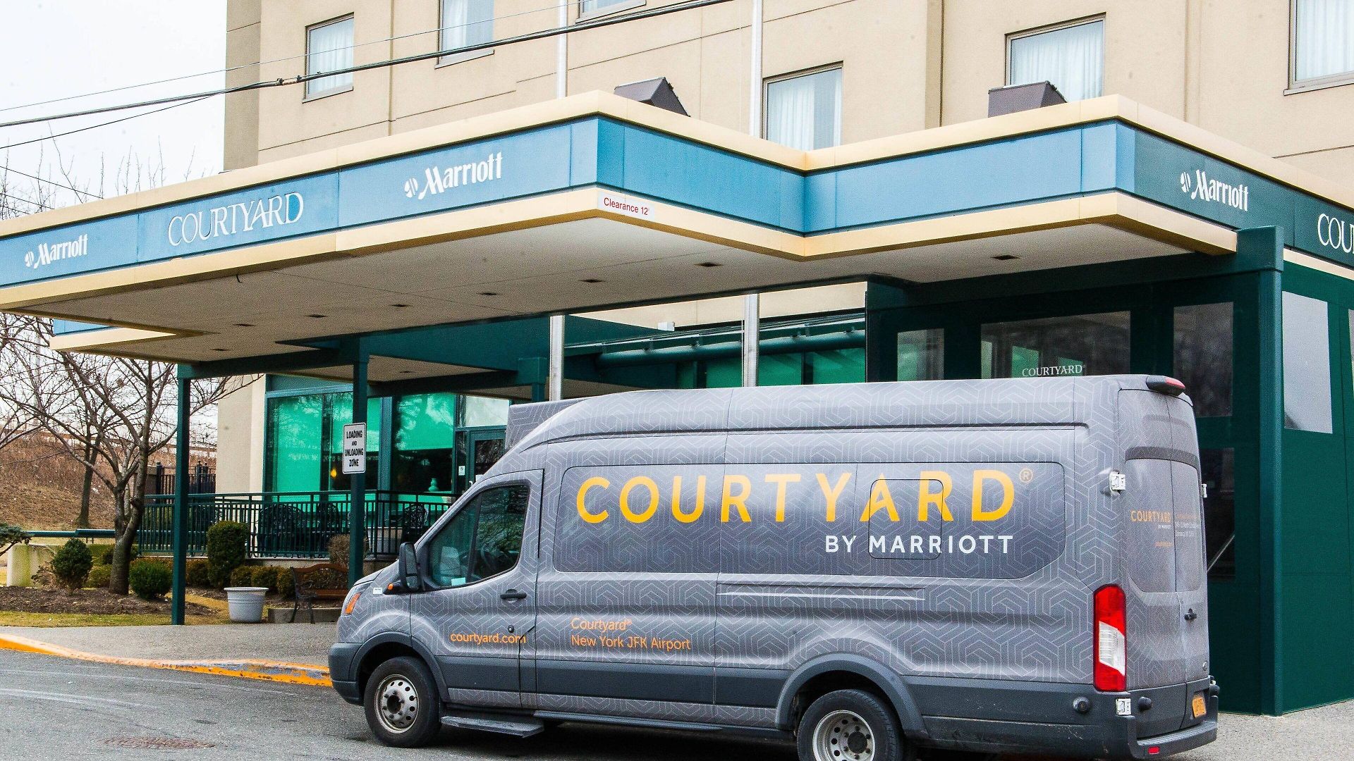 Courtyard By Marriott Jfk Airport 3*