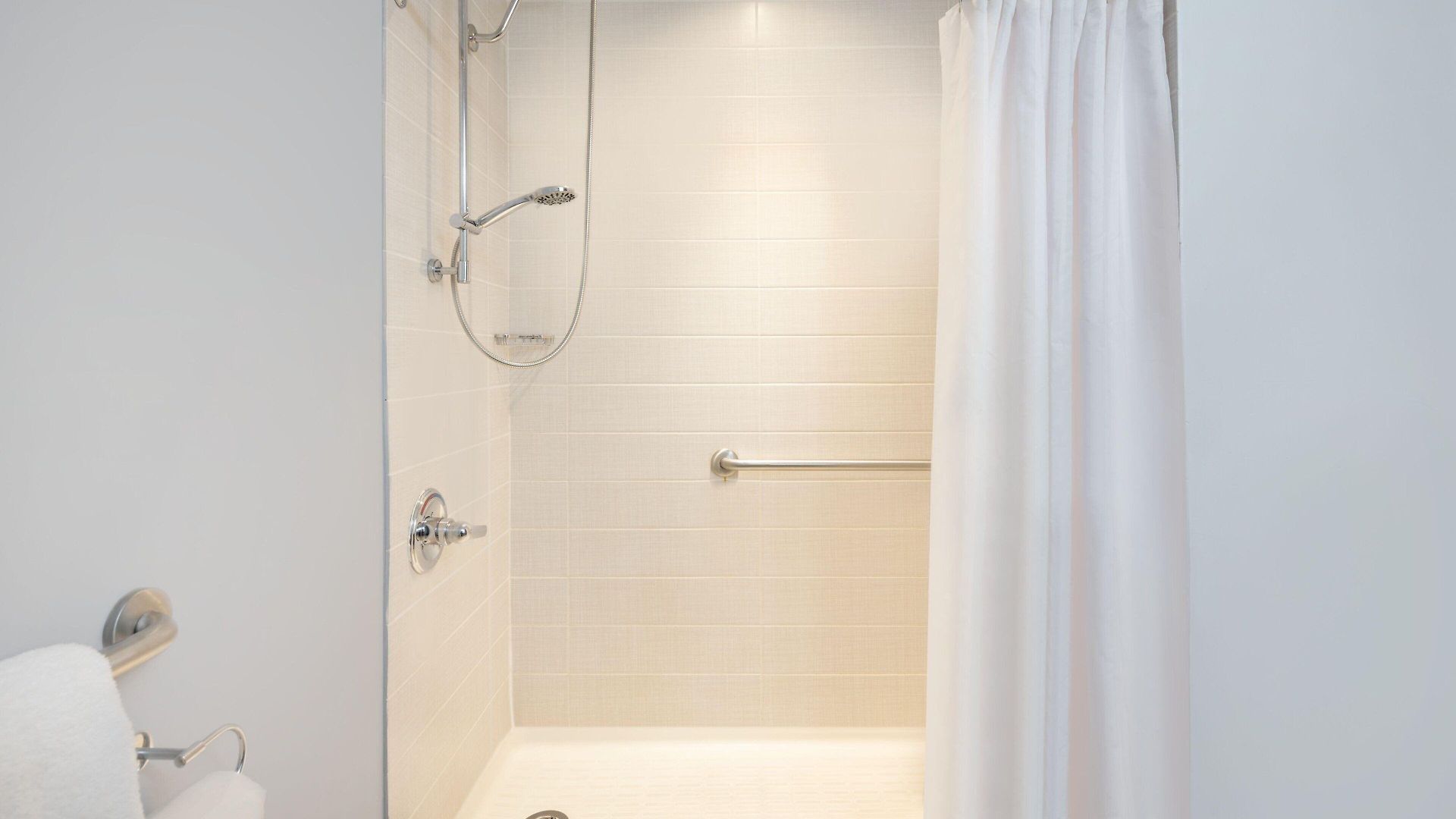 Courtyard By Marriott Jfk Airport