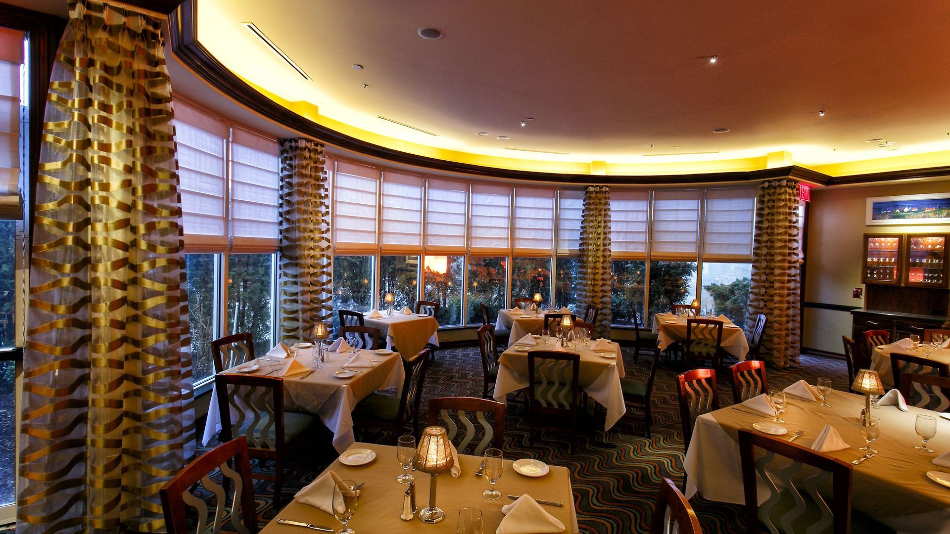 Hilton Garden New York/staten Island Hotel