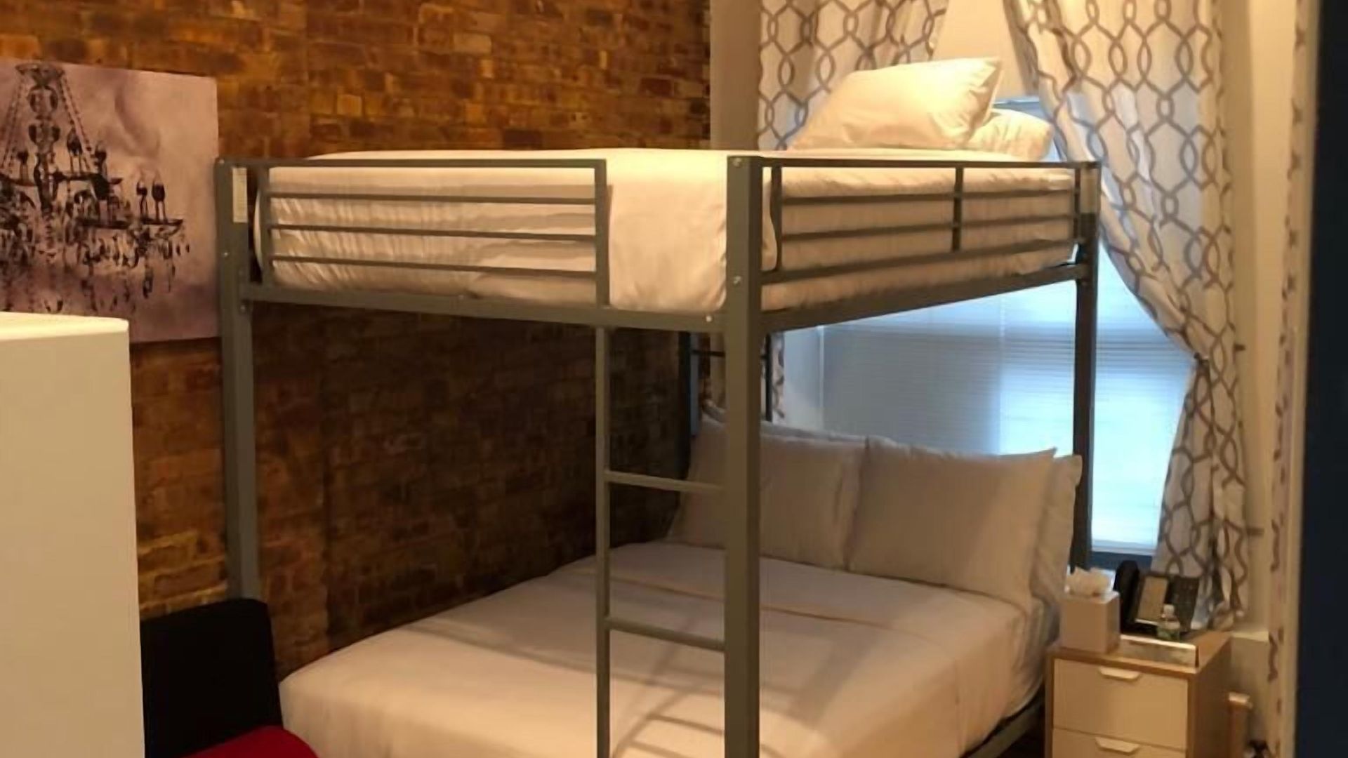 Chelsea (adults Only) Inn 3*