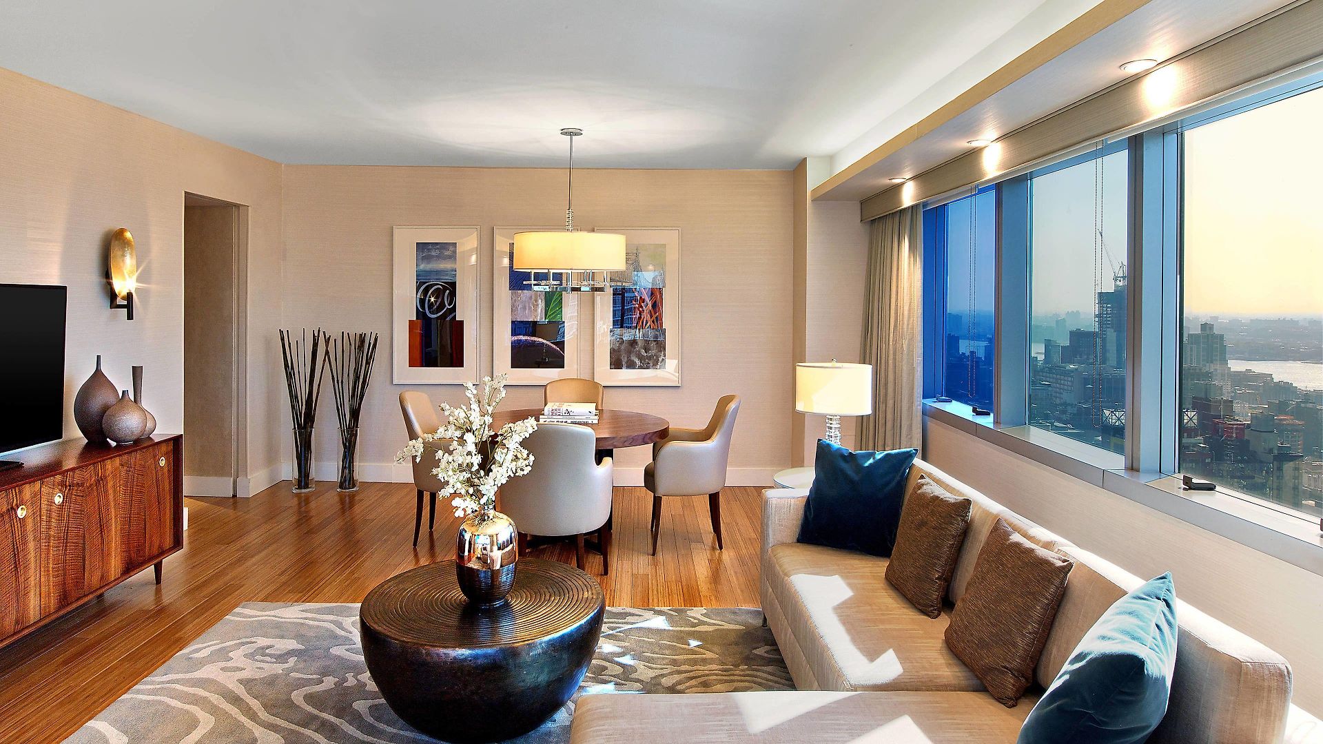 The Westin At Times Square Hotel