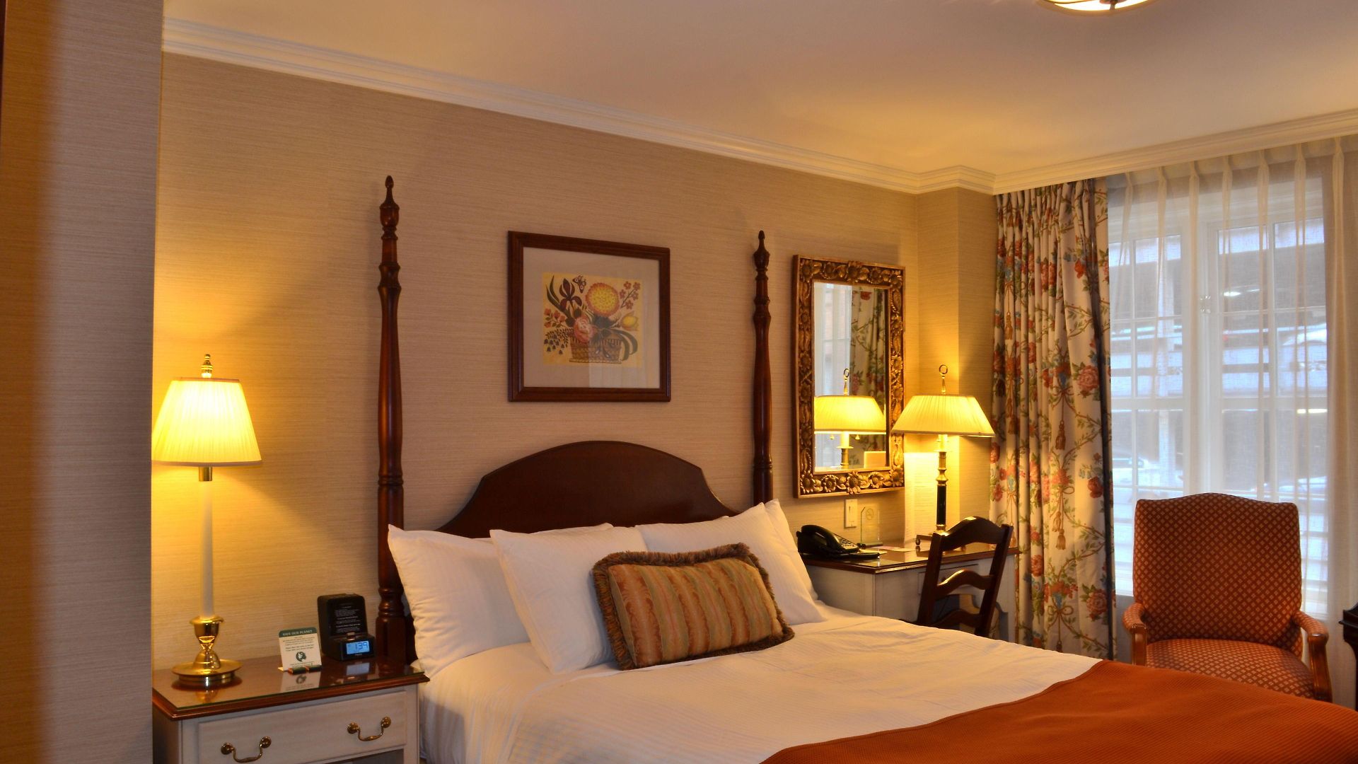 Hotel The Street 3*