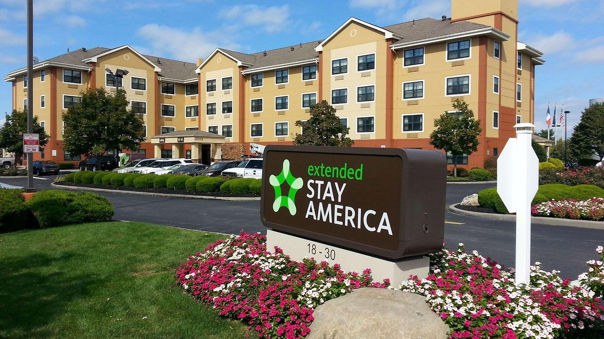 Extended America - - Laguardia Airport Hotel 2*