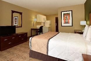 Extended America - - Laguardia Airport Hotel New York