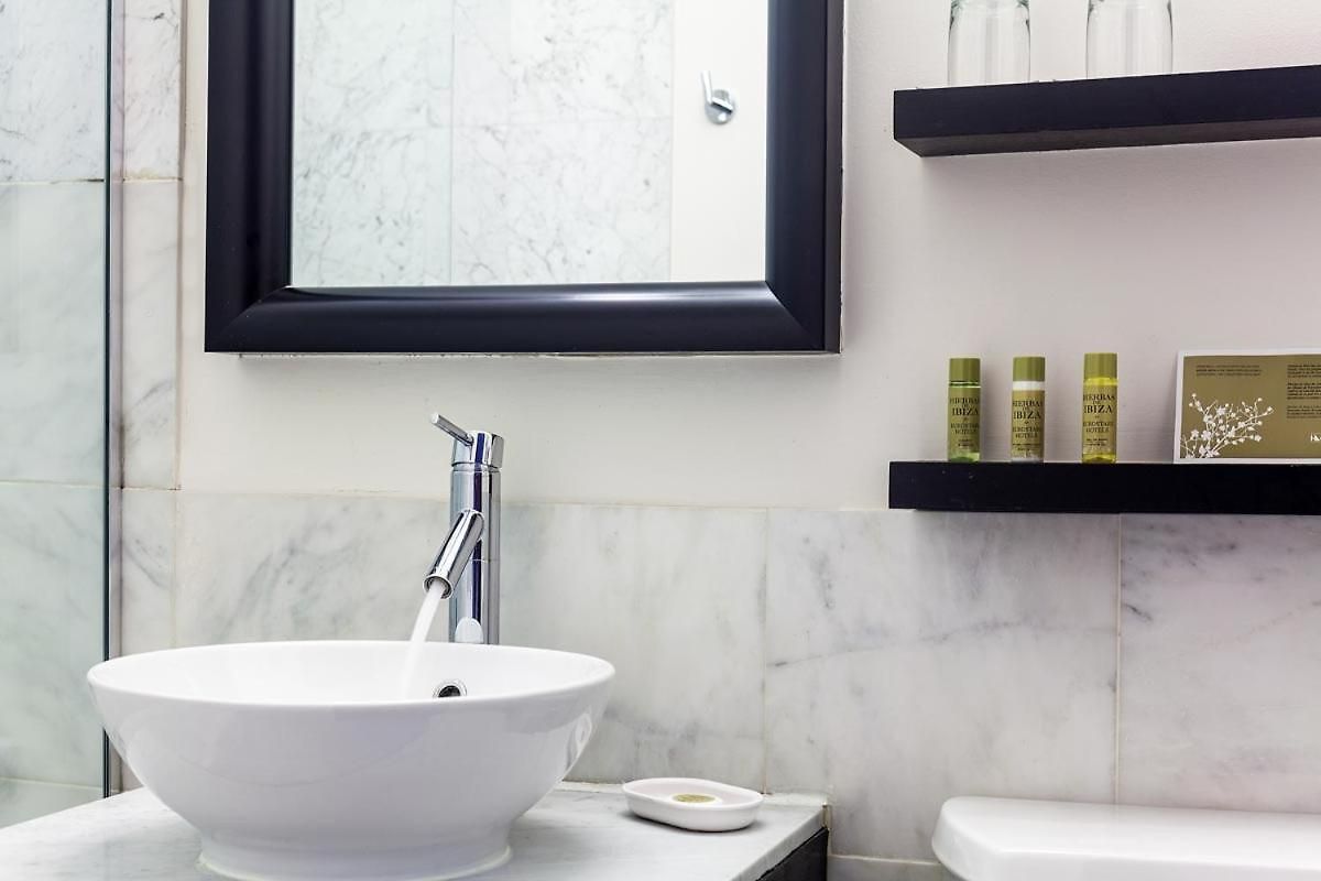 Eurostars Street Hotel 4*