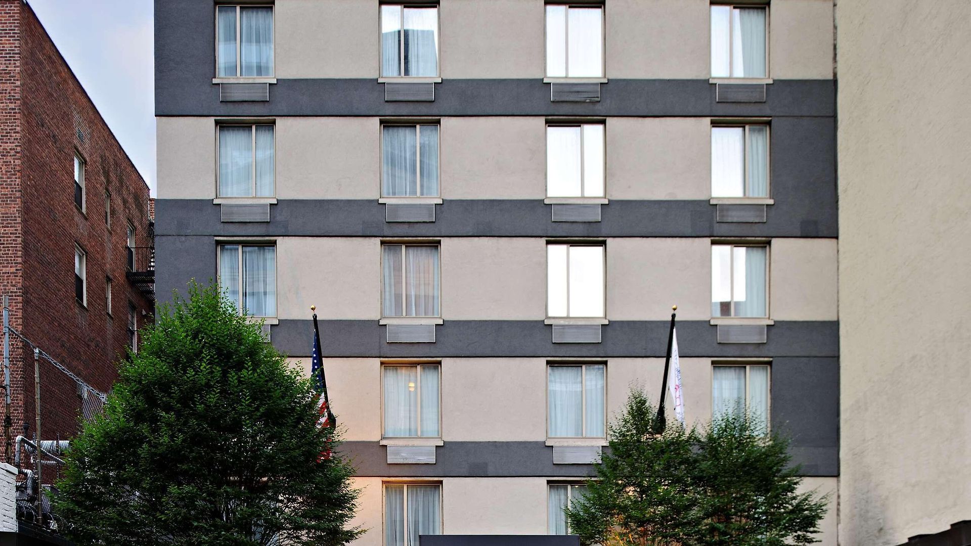 Hampton Manhattan Chelsea New York