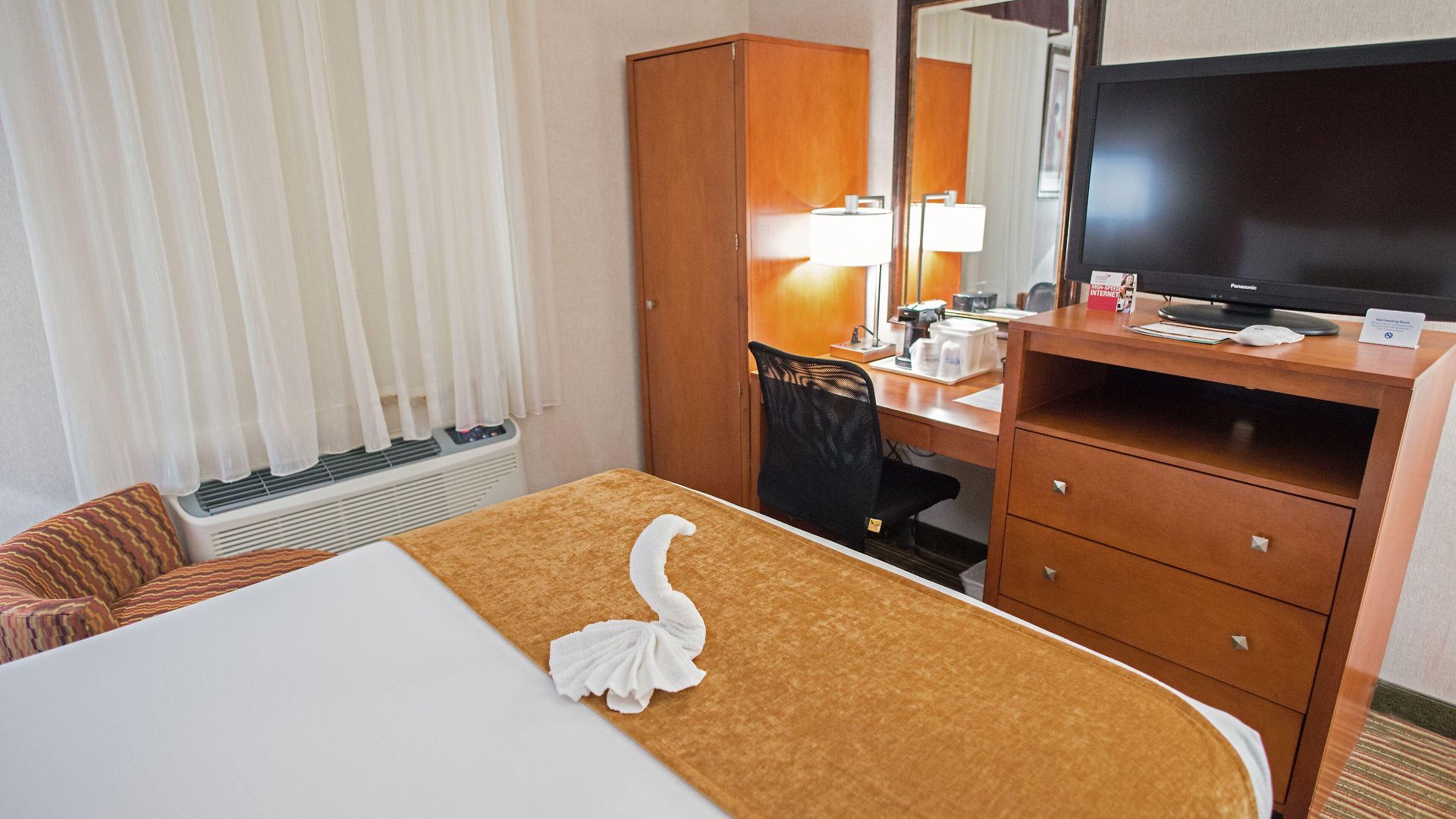 Western Jfk Airport 3*