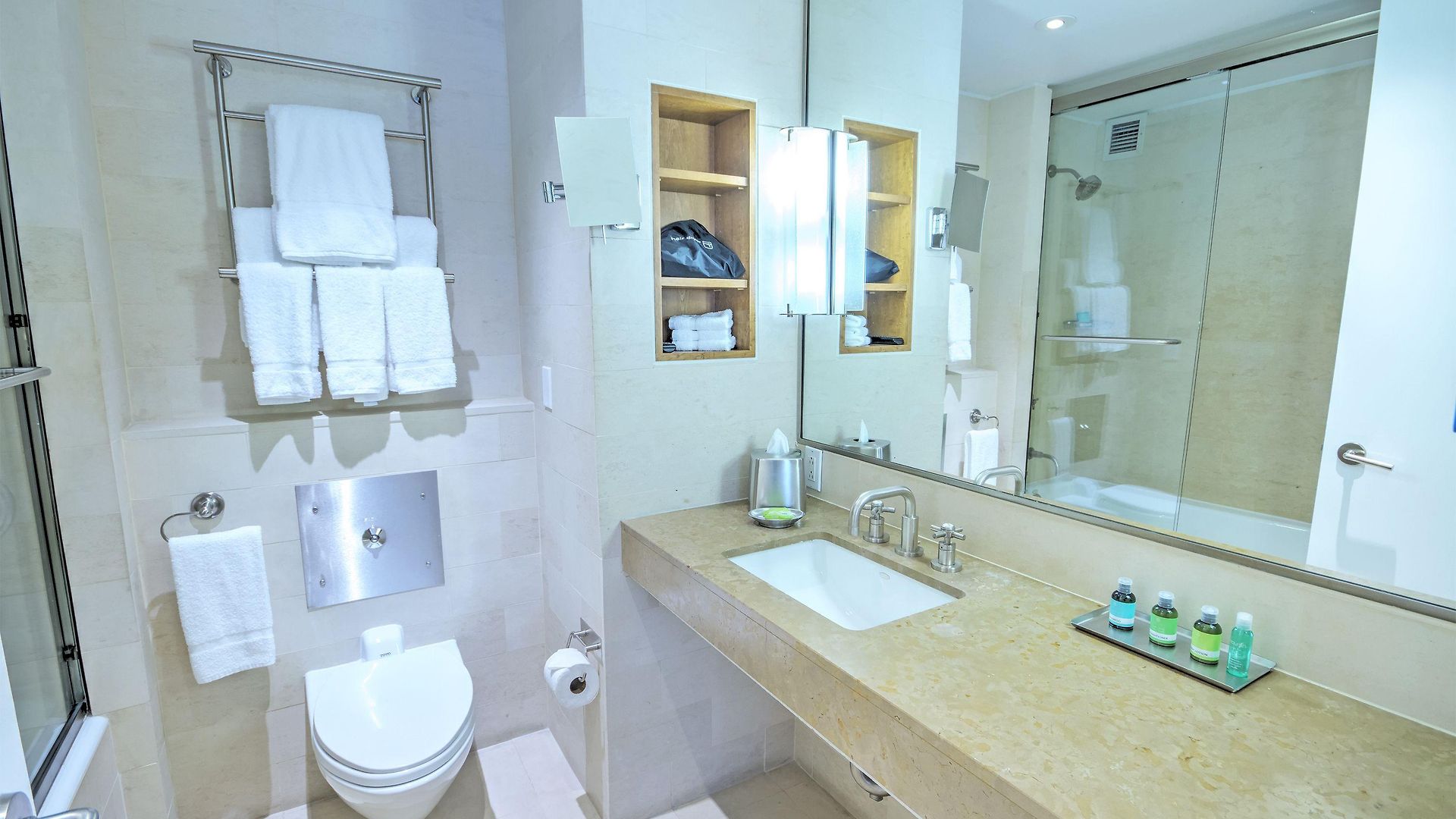 Club Wyndham Midtown 45 Resort 4*