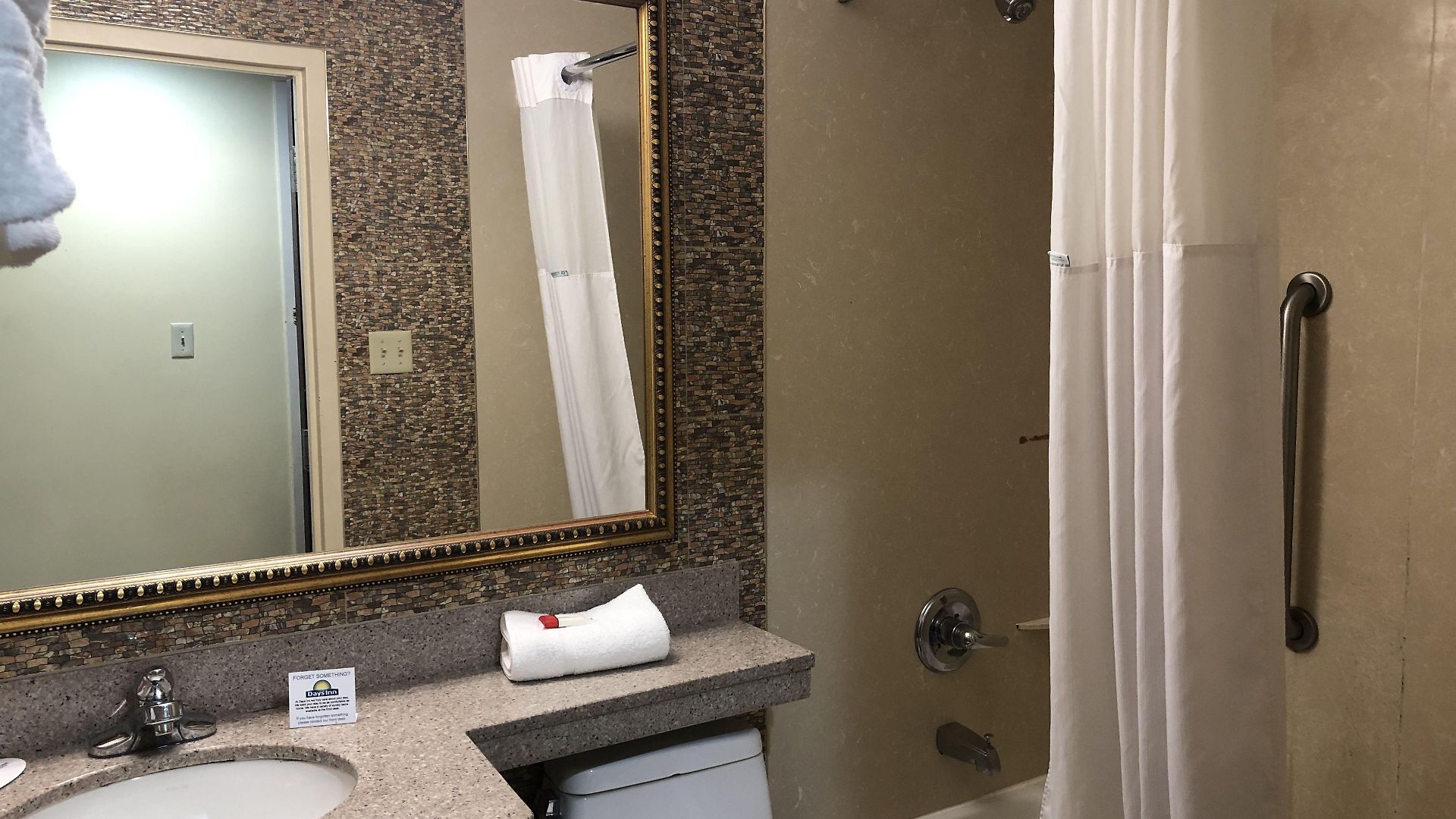 Hotel Days Brooklyn New York