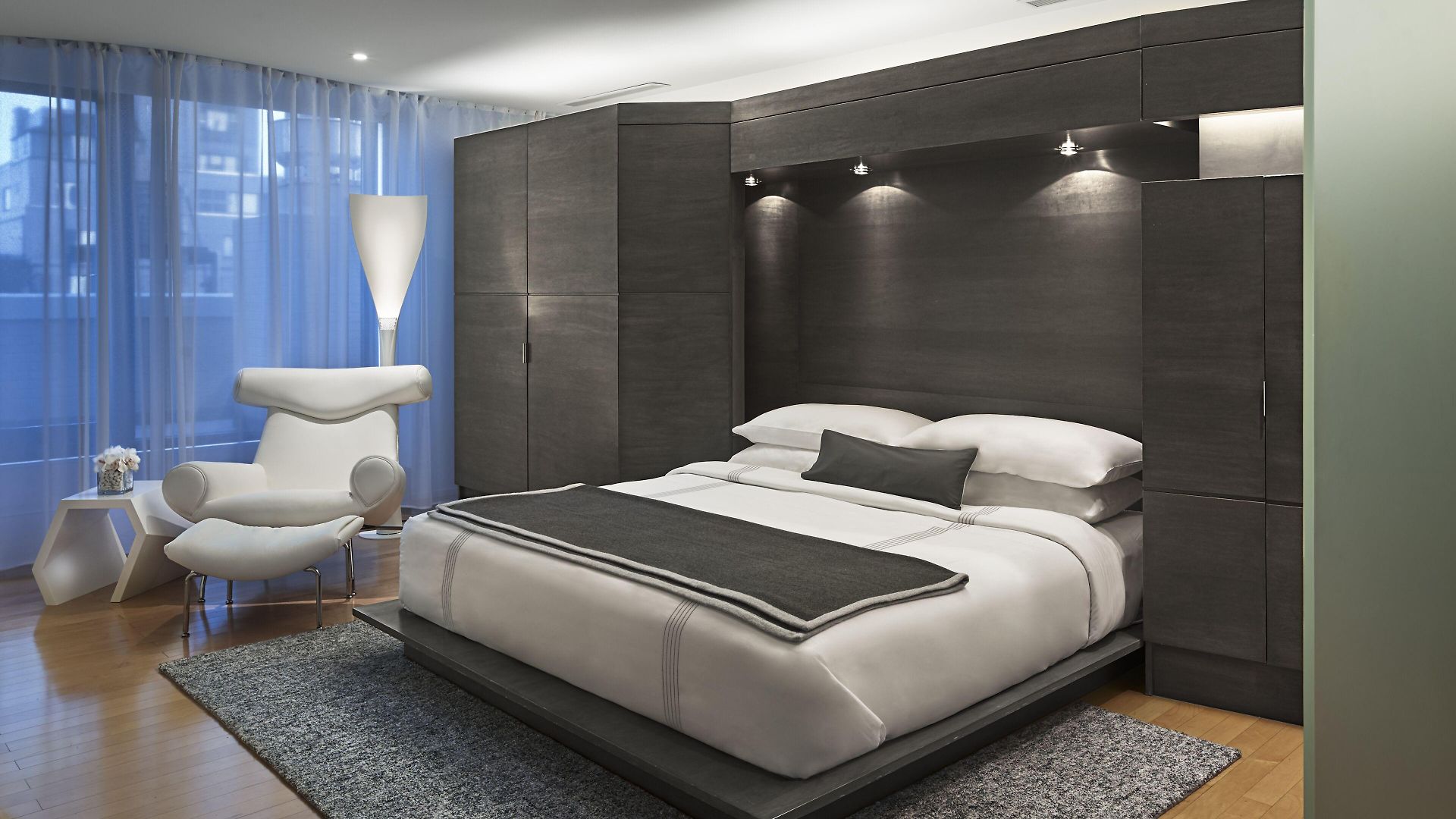 Aparthotel Aka Park 4*