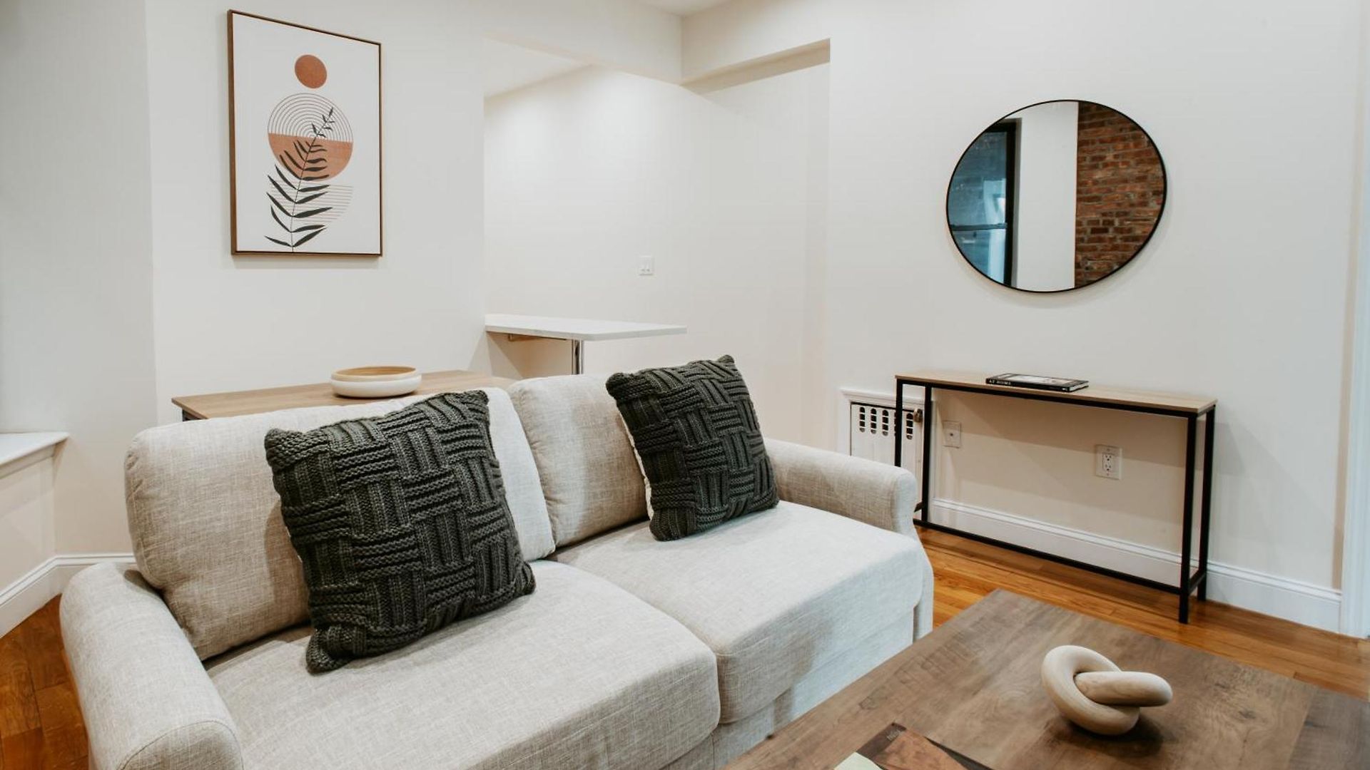 Spacious 3br Upper West Side - Steps From Park Apartment New York