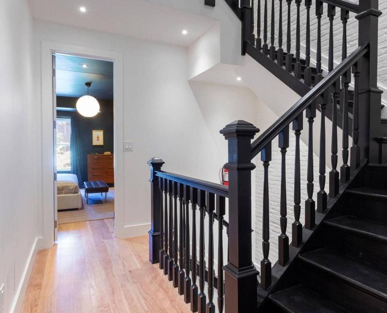 Massive Nyc Brownstone Wpatio * New York