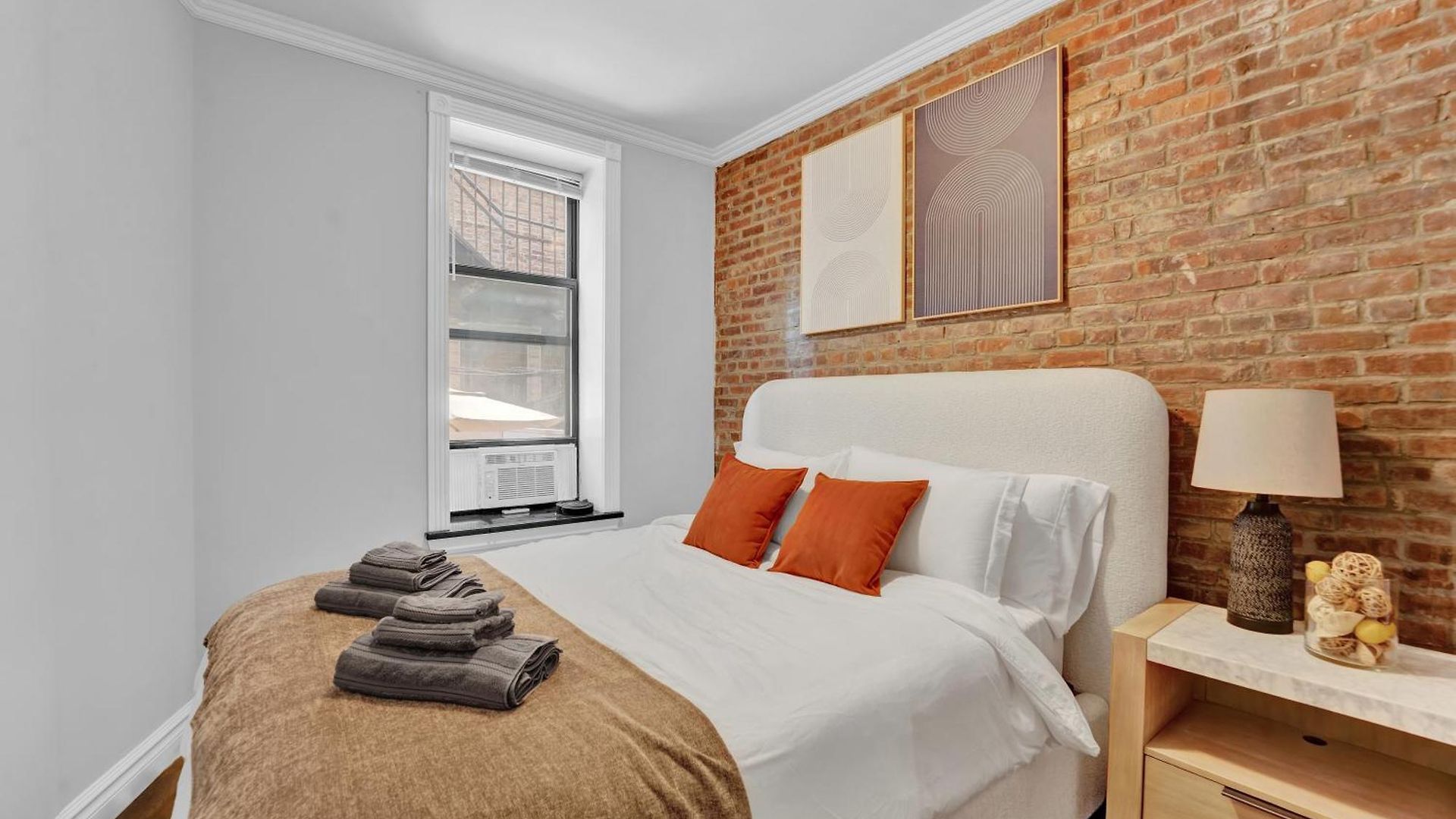 Modern 2br With Private Garden - In Gramercy Park *