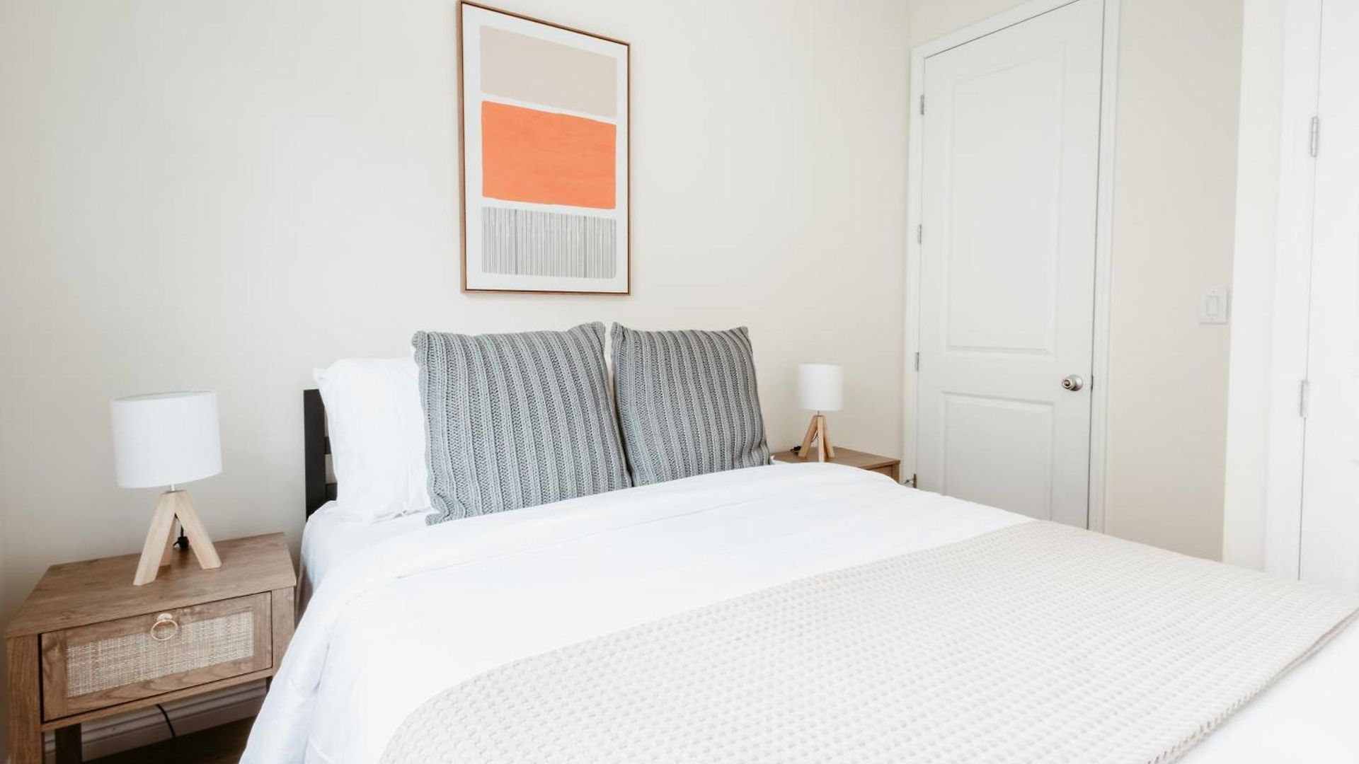 Spacious 3br Upper West Side - Steps From Park New York