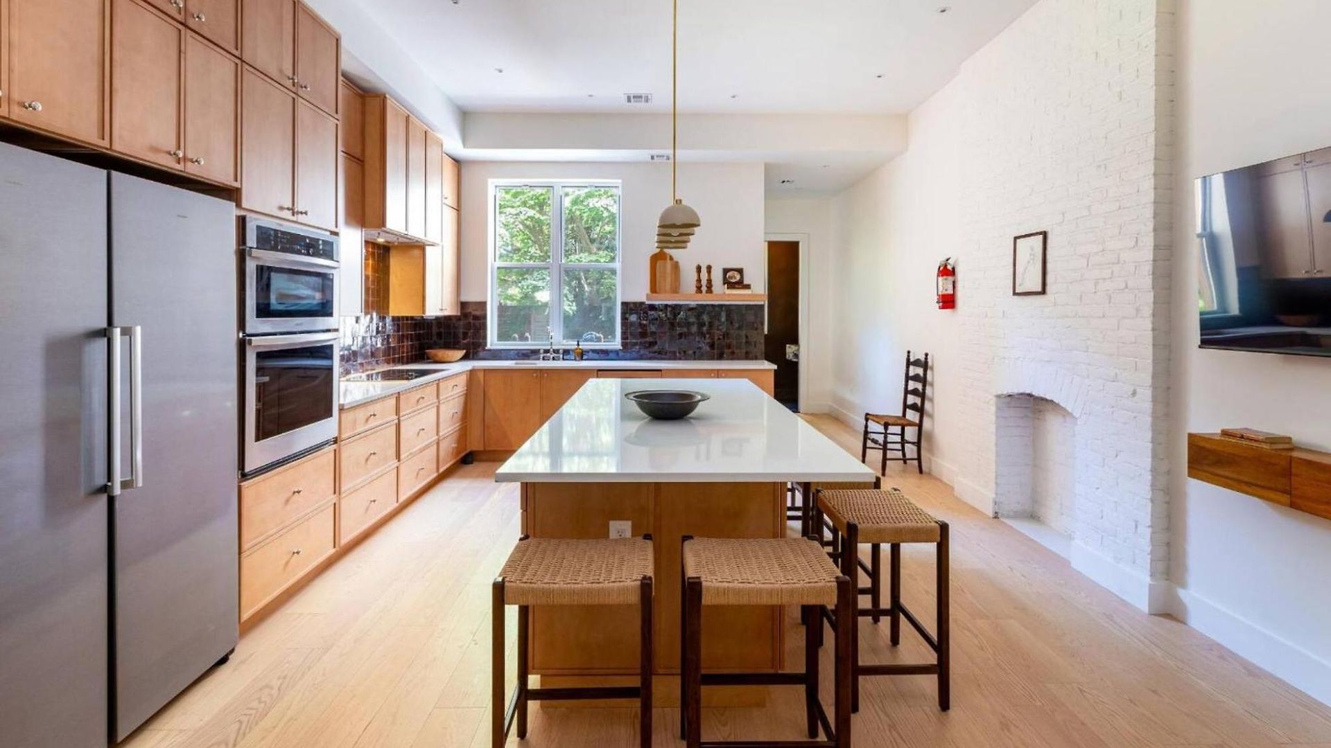 Apartment Massive Nyc Brownstone Wpatio