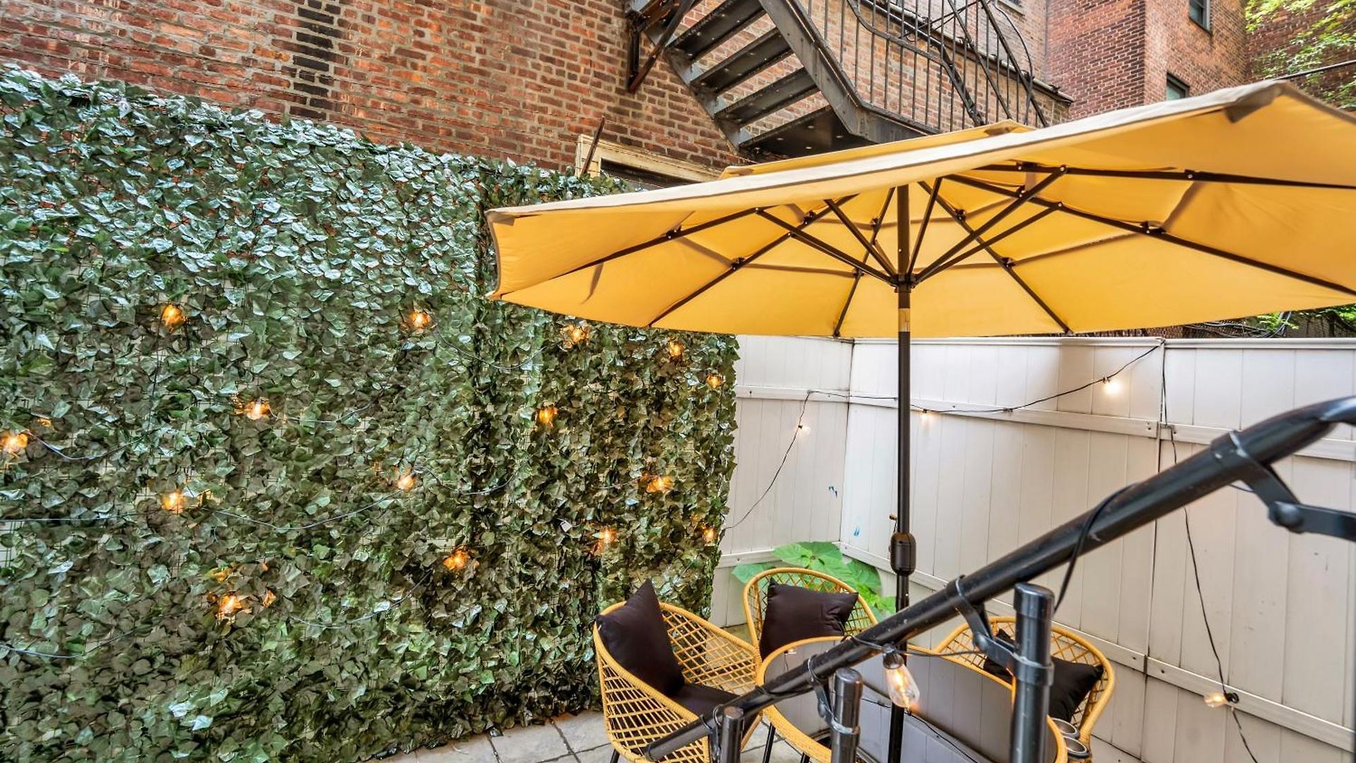 Modern 2br With Private Garden - In Gramercy Park Apartment