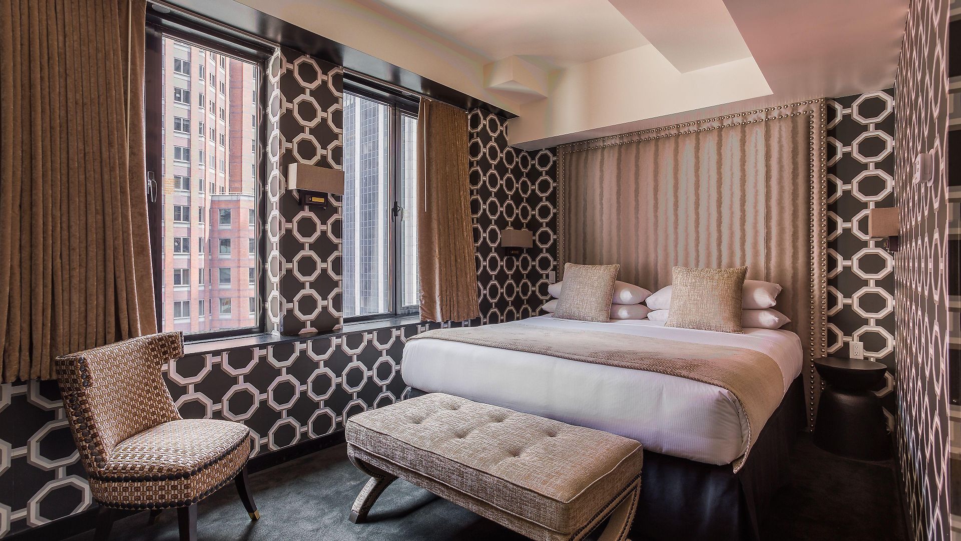 45 Times Square Hotel 3*