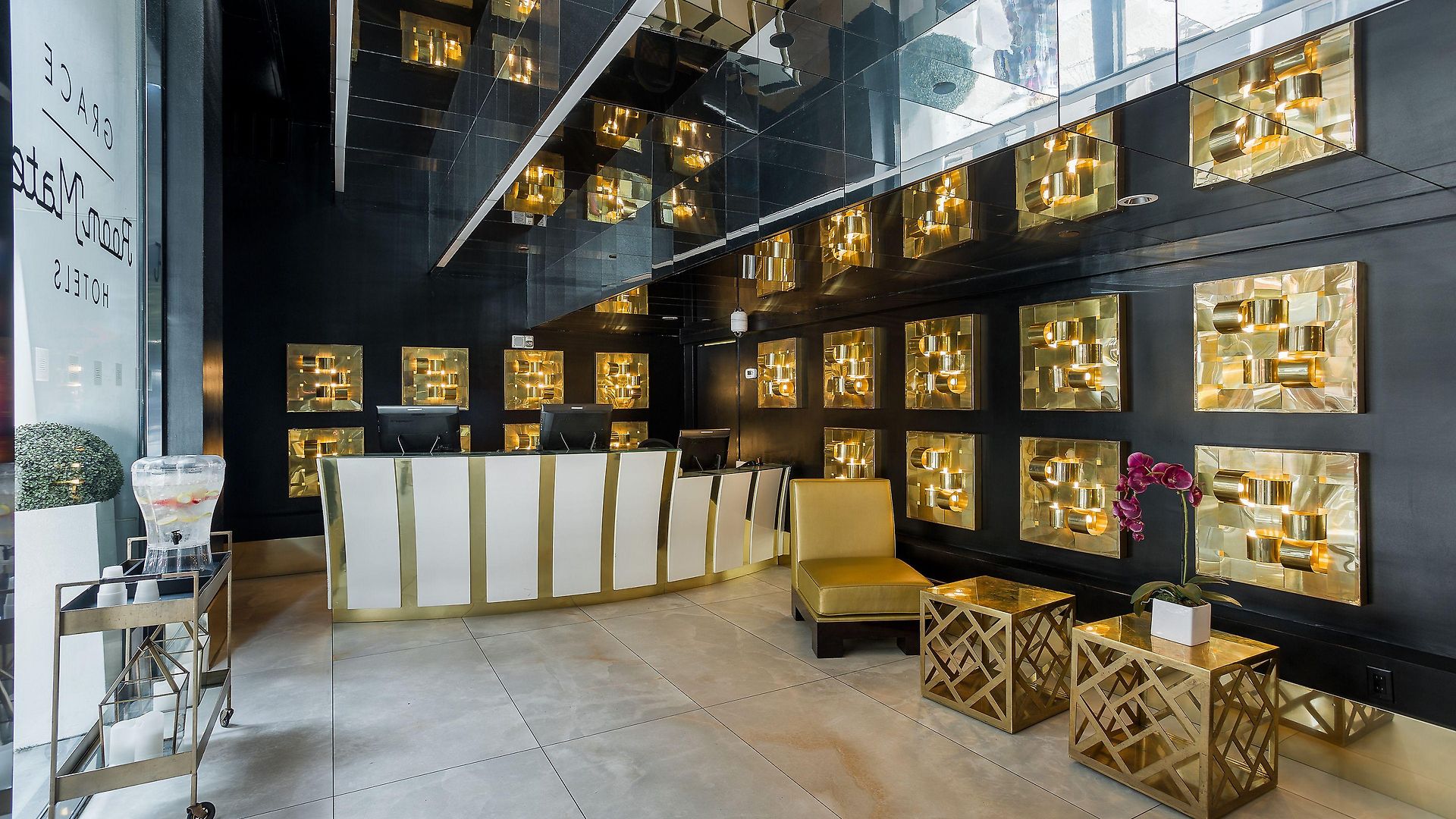 45 Times Square Hotel