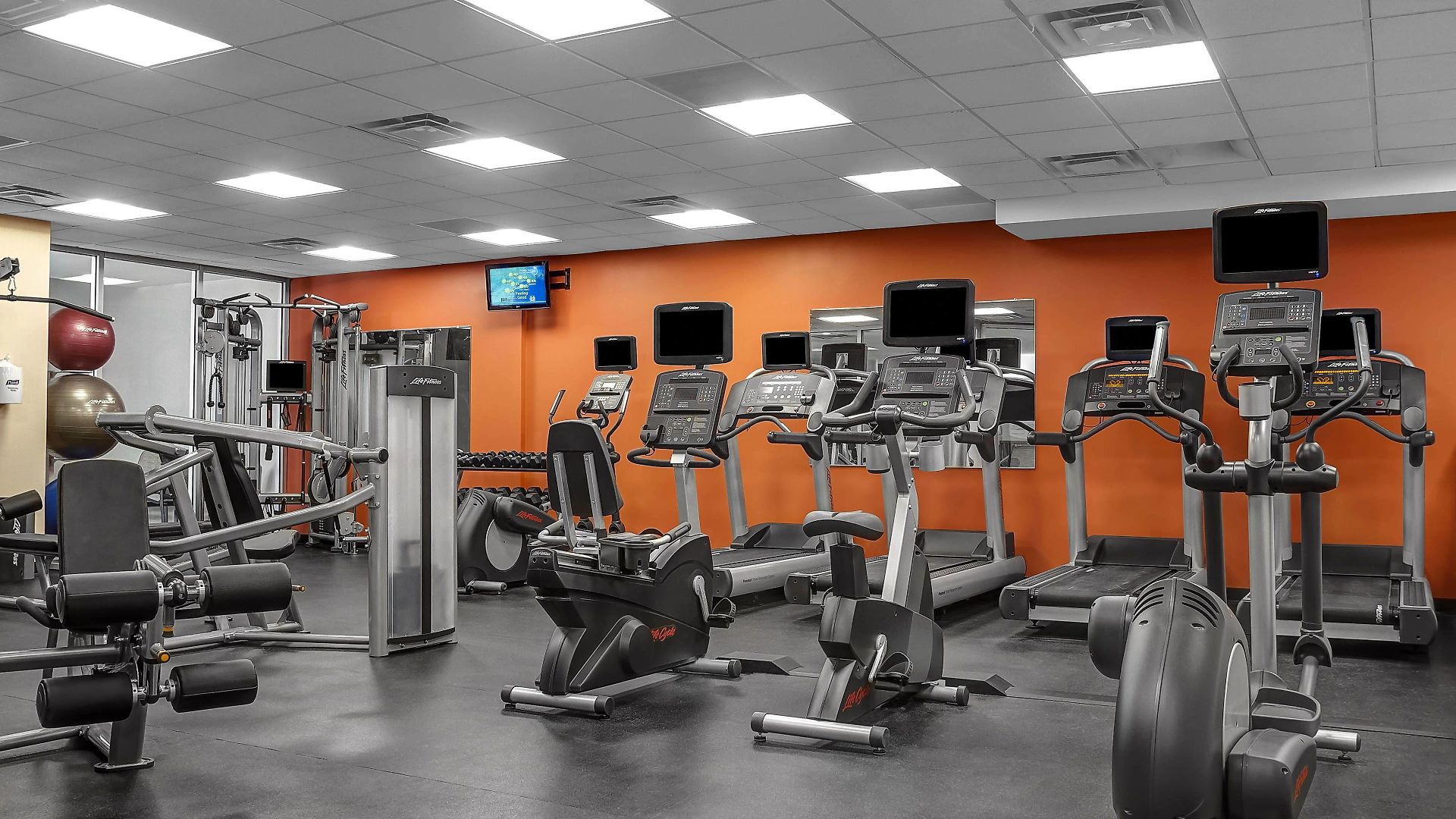 Courtyard By Marriott Manhattan Upper East Side Hotel