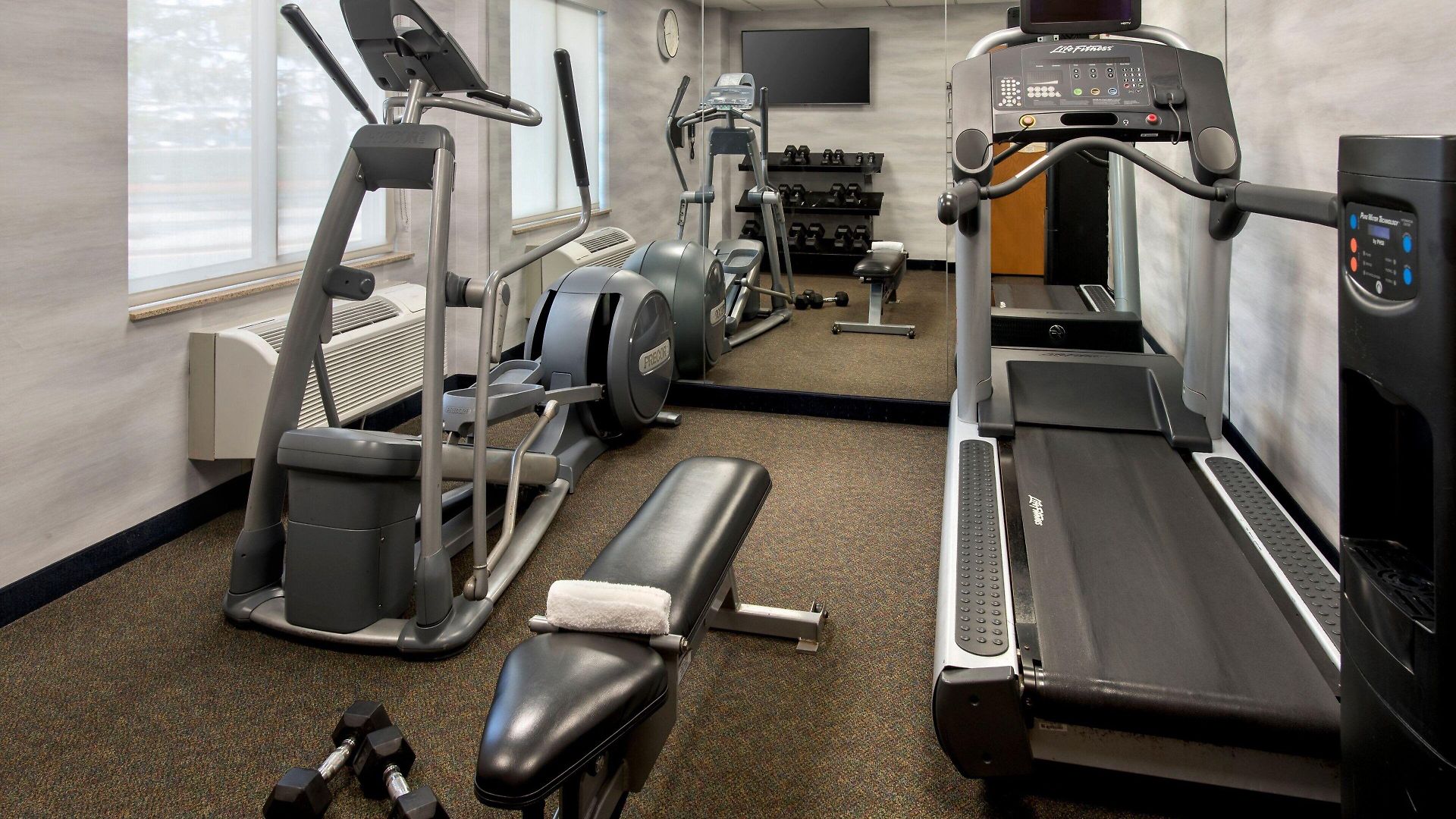 Hotel Fairfield By Marriott Laguardia Airport/flushing