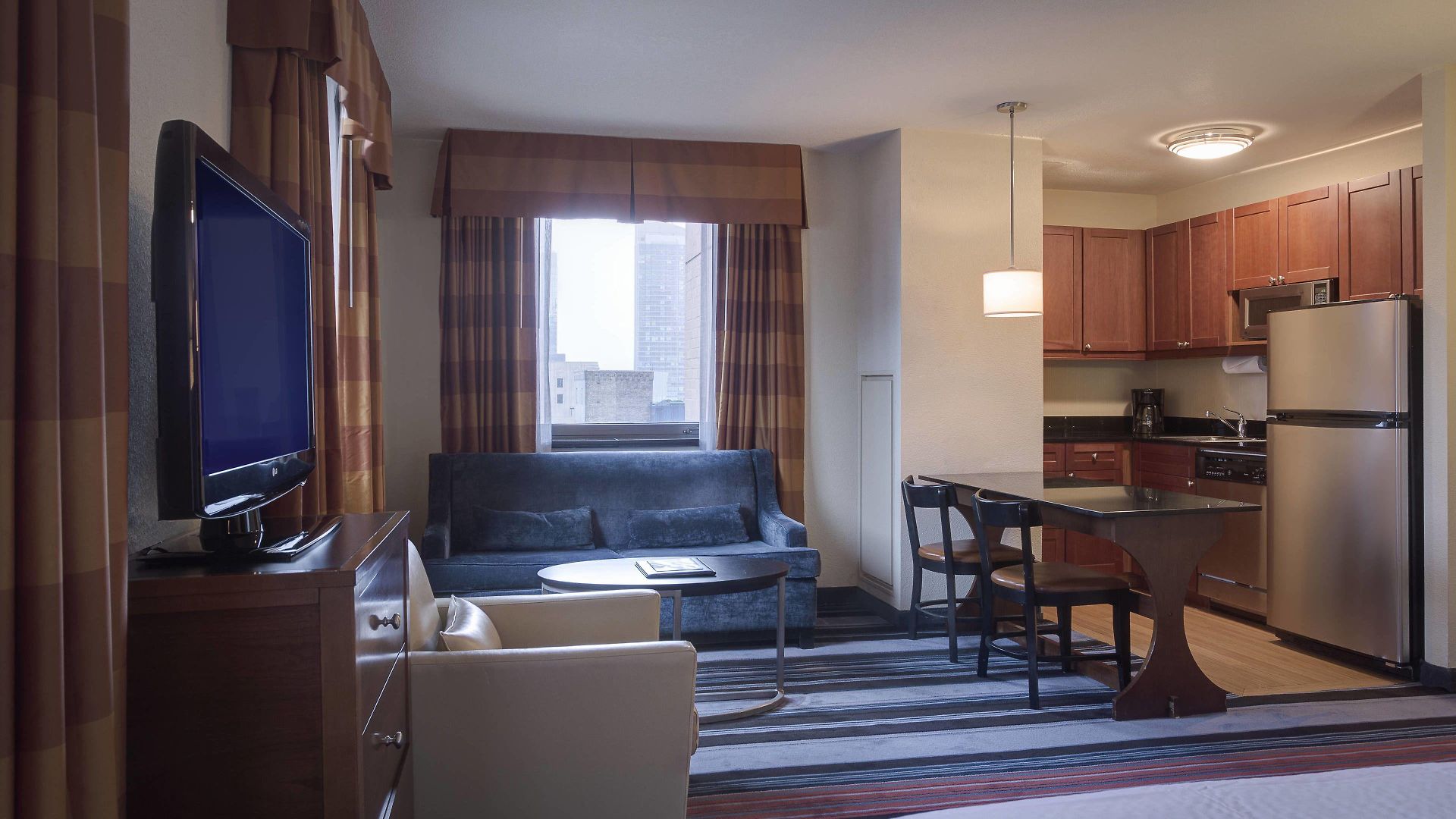 By Marriott Manhattan/times Square Hotel New York