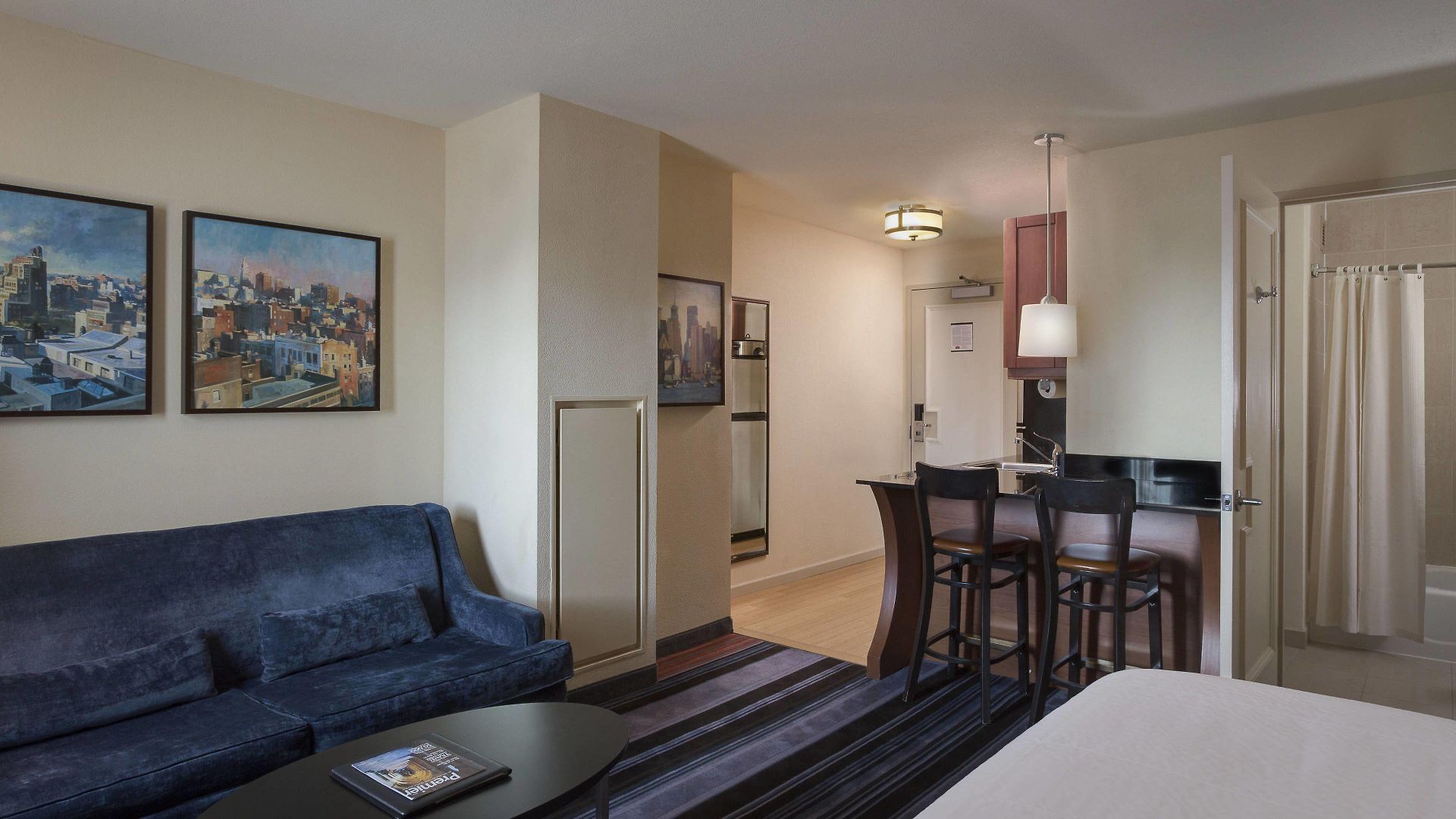Hotel By Marriott Manhattan/times Square 4*