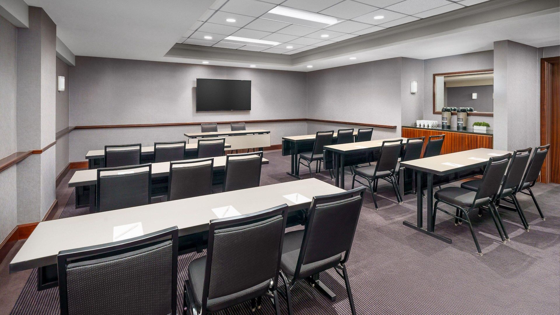 Hotel By Marriott Manhattan/times Square 4*