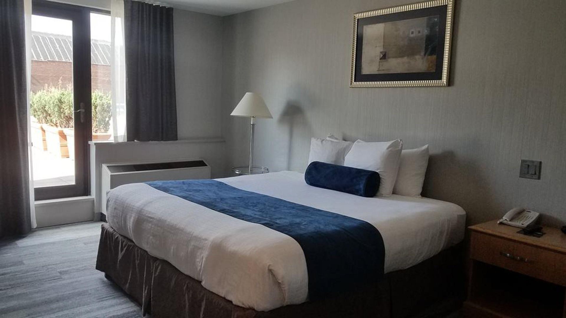 Marco Laguardia & Hotel 3*