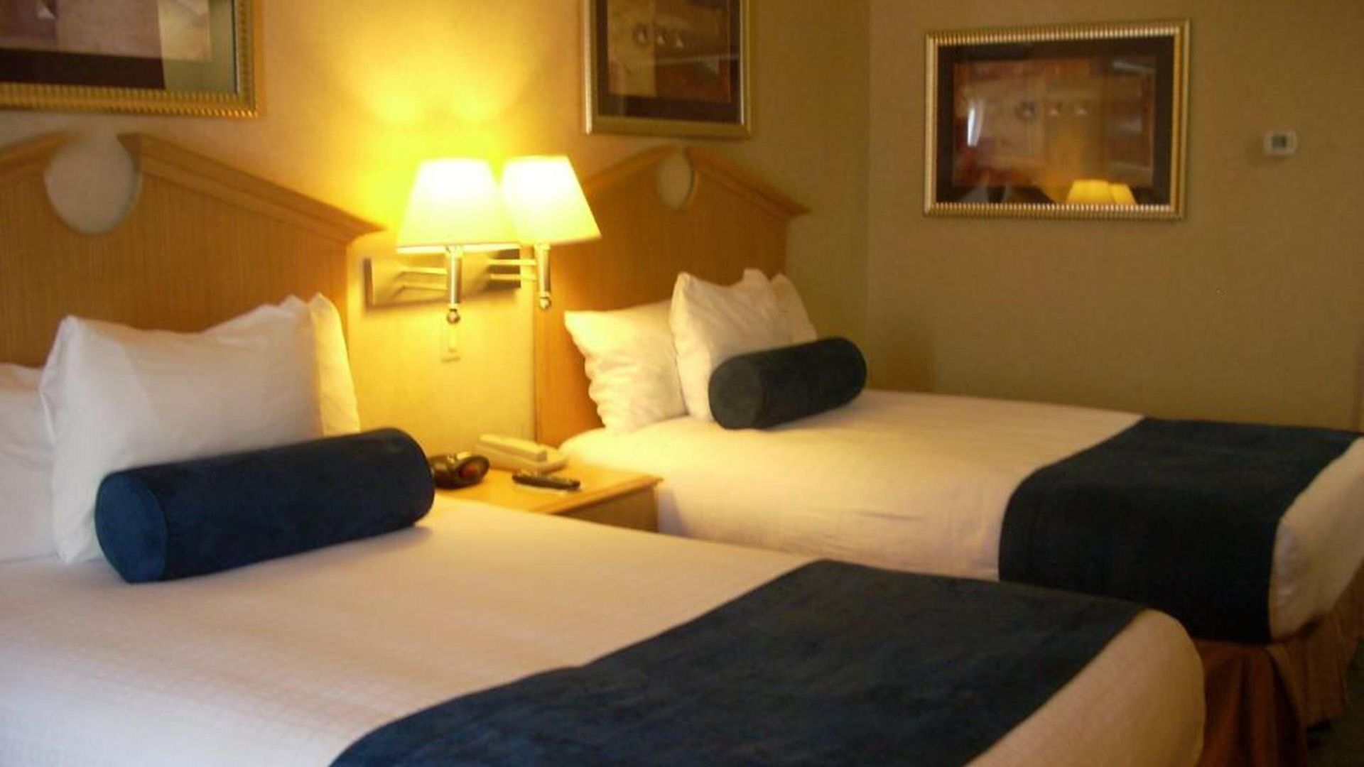 Hotel Marco Laguardia & 3*