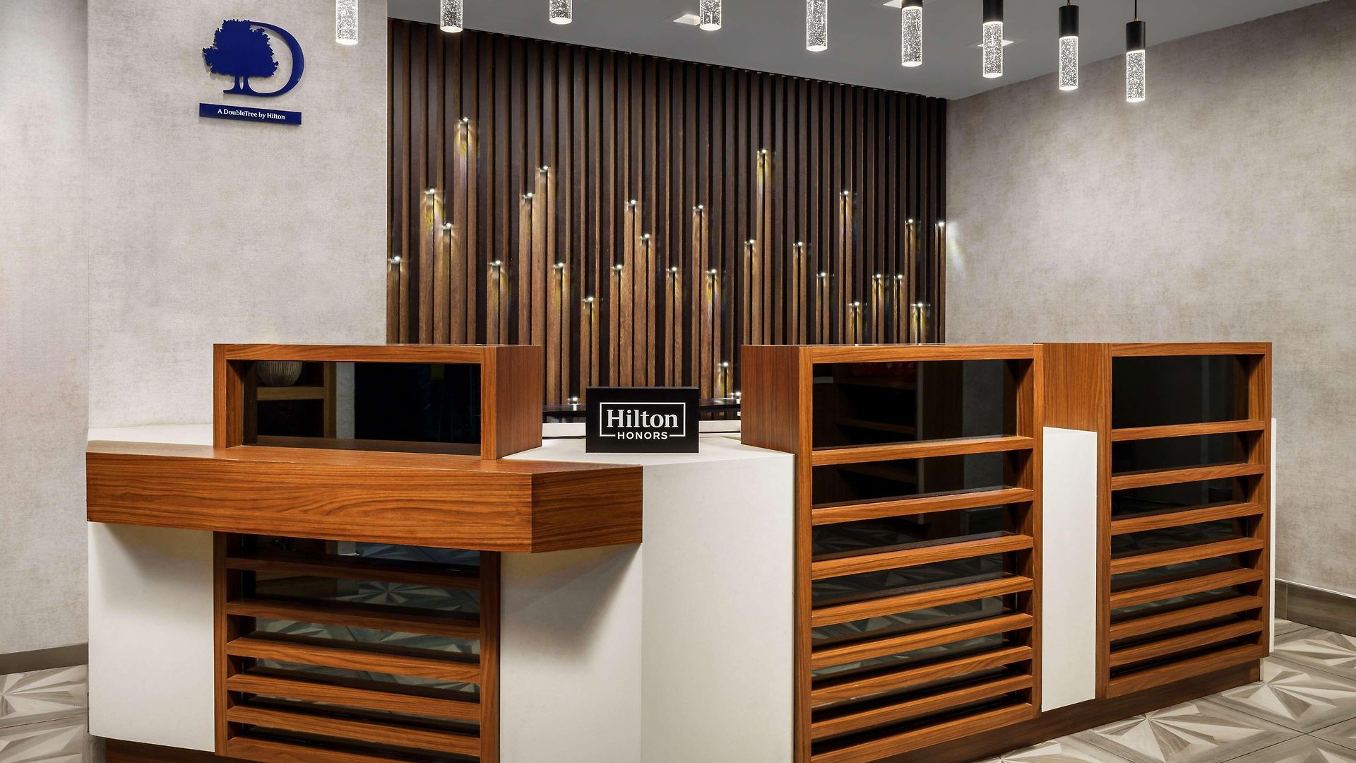 Doubletree By Hilton Midtown Fifth Ave Hotel New York