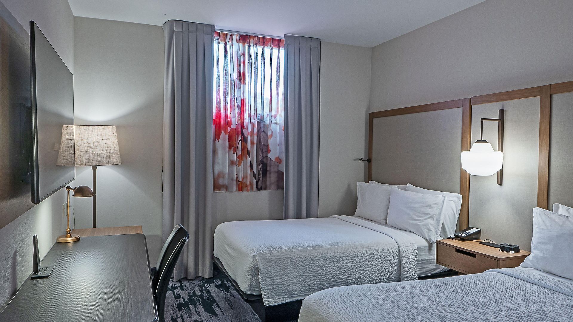 Fairfield By Marriott Laguardia Airport/astoria 3*