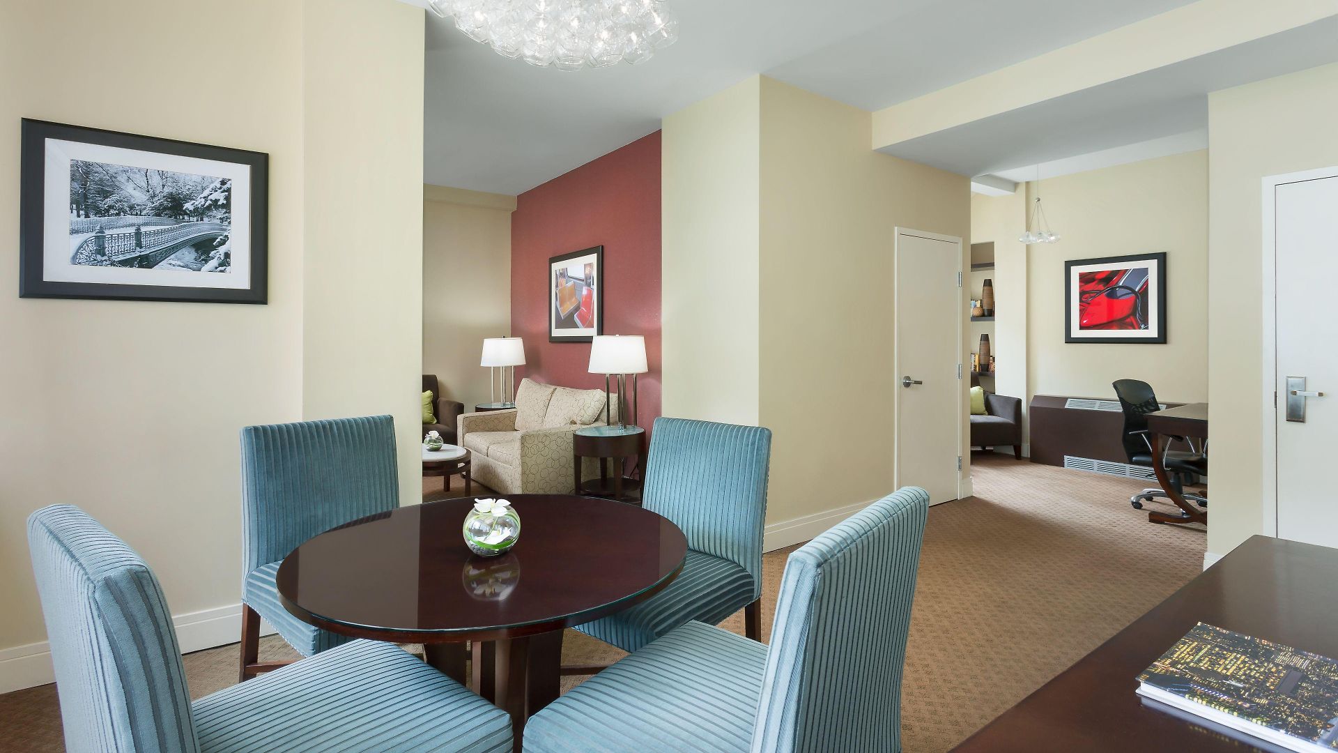 Aura Times Square Hotel New York