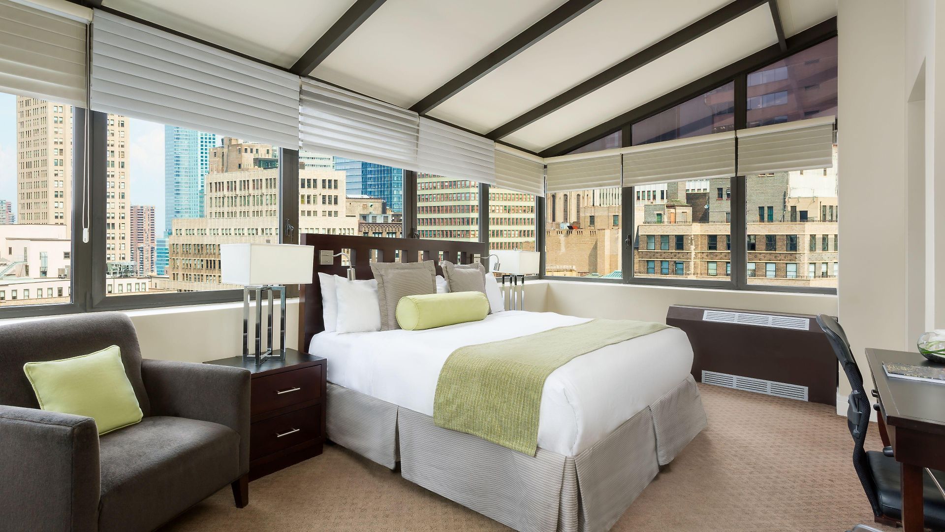 Aura Times Square Hotel New York