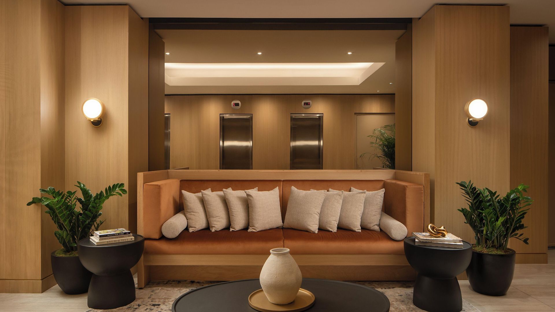 Aura Times Square Hotel 4*
