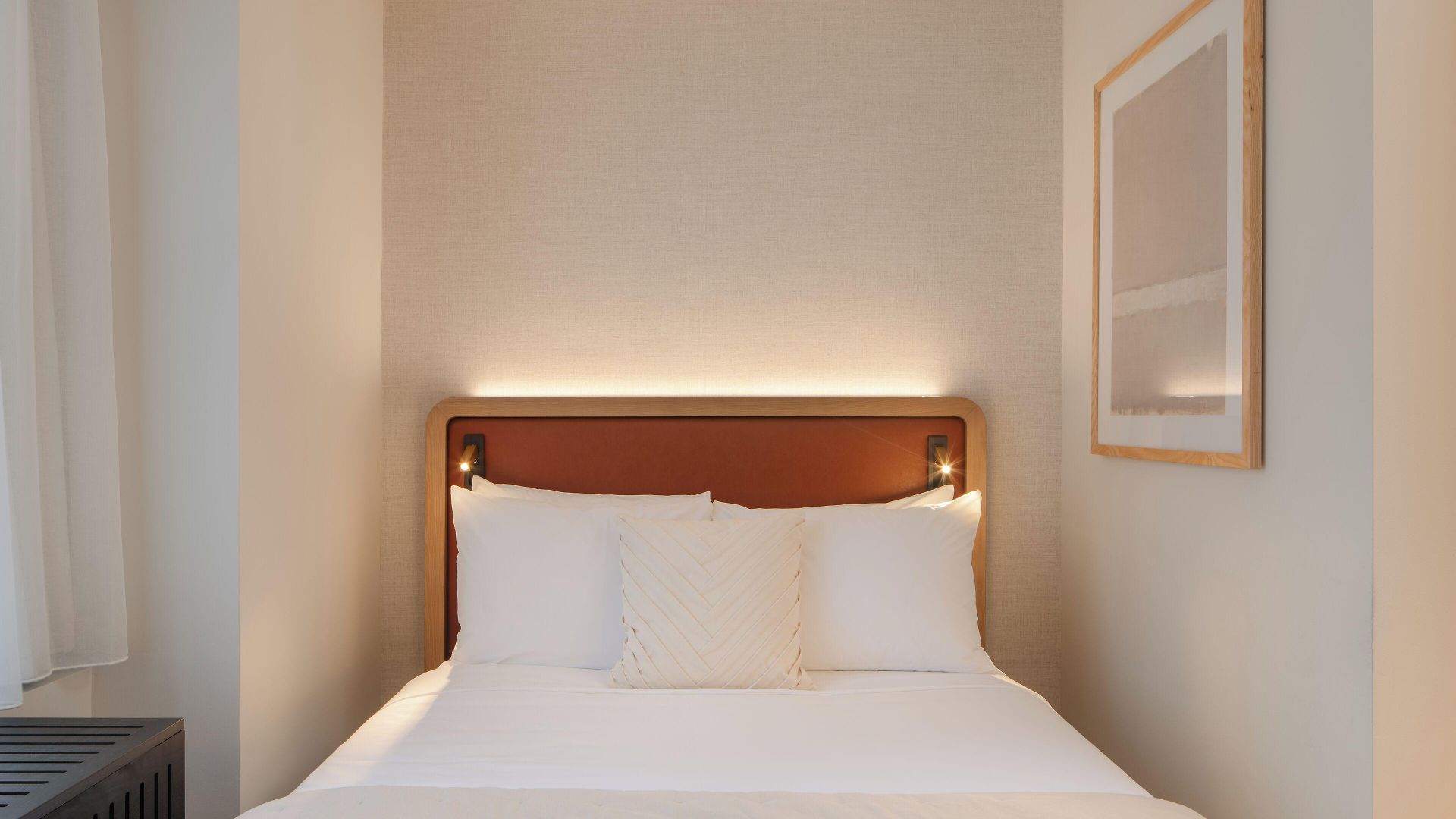 Hotel Aura Times Square