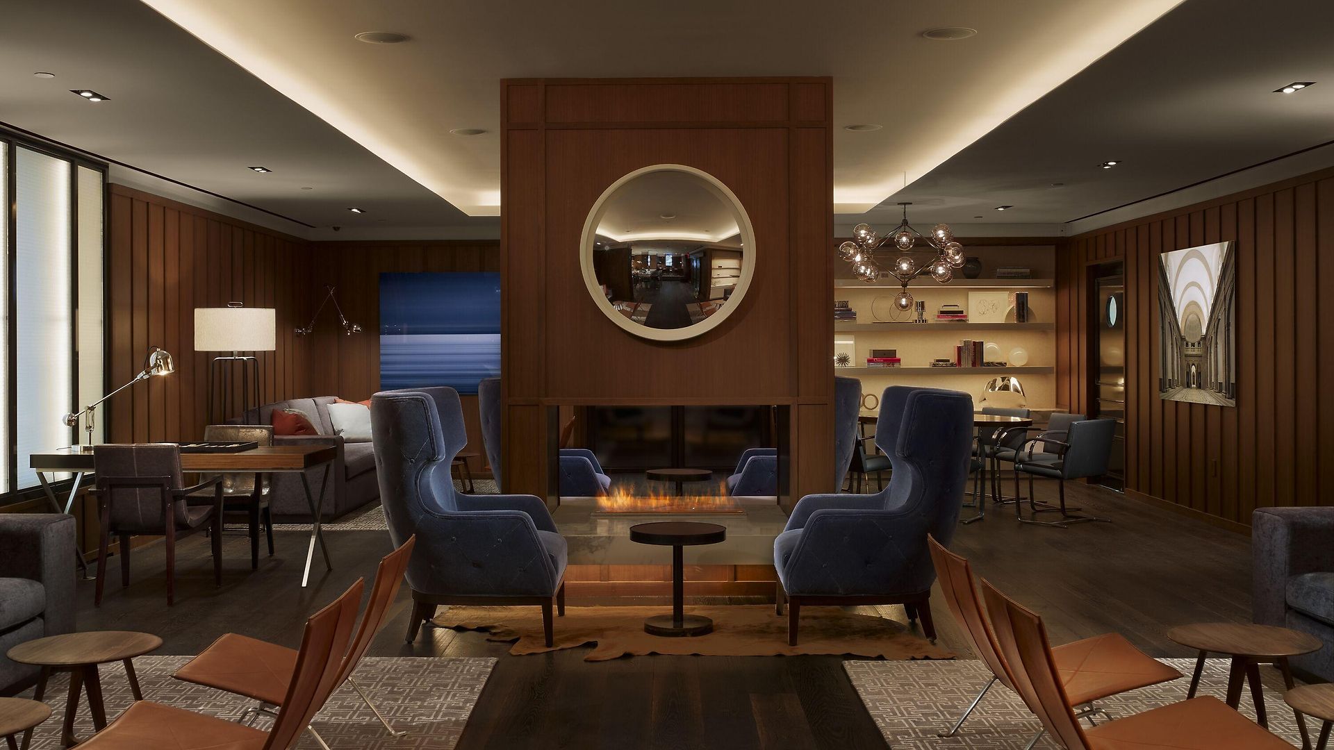 Aparthotel Aka Sutton Place